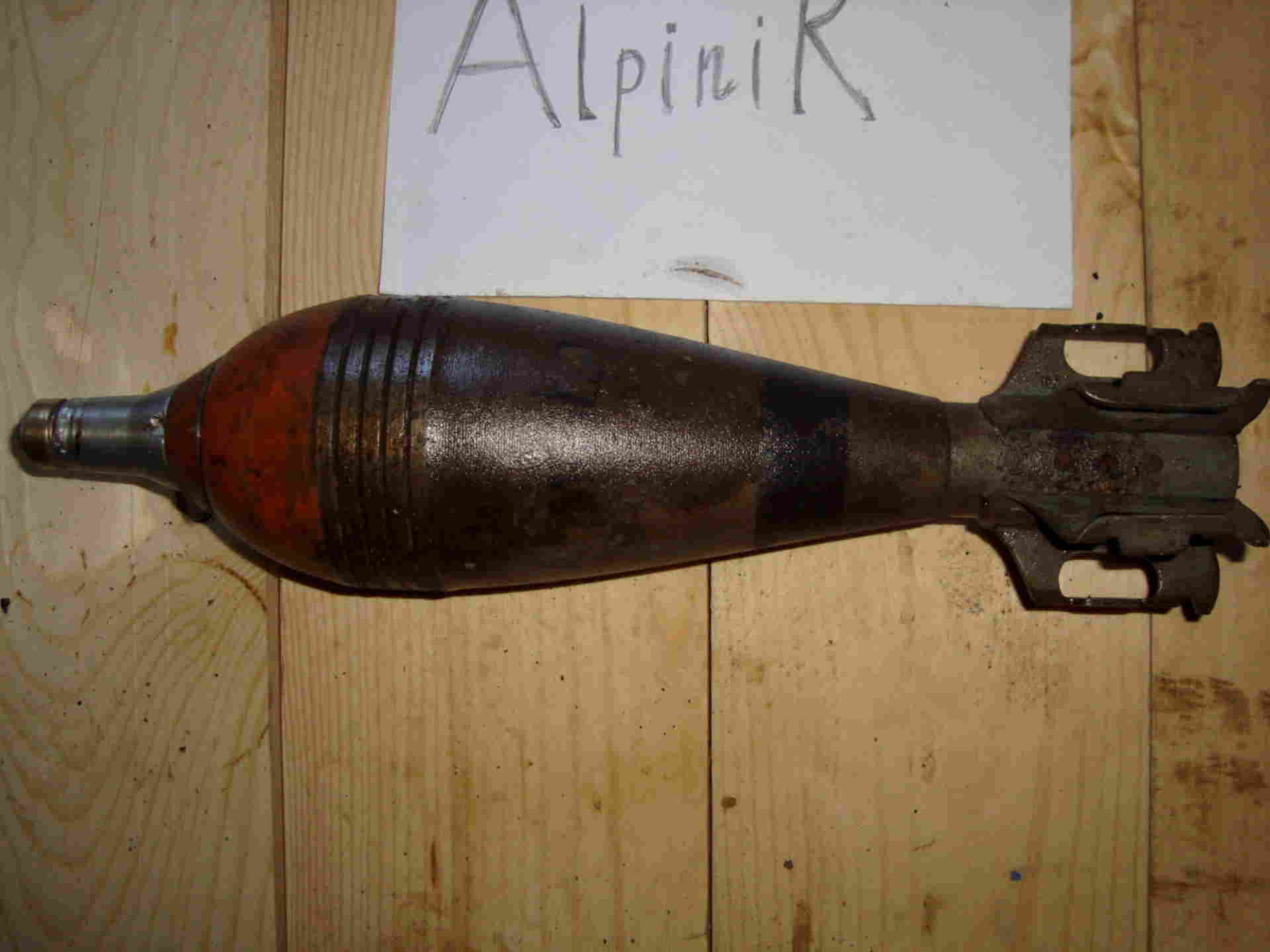 мина немецкая минометная 81 мм. мины вов 81 мм. 81 мин. 81 мин. химки 2013.