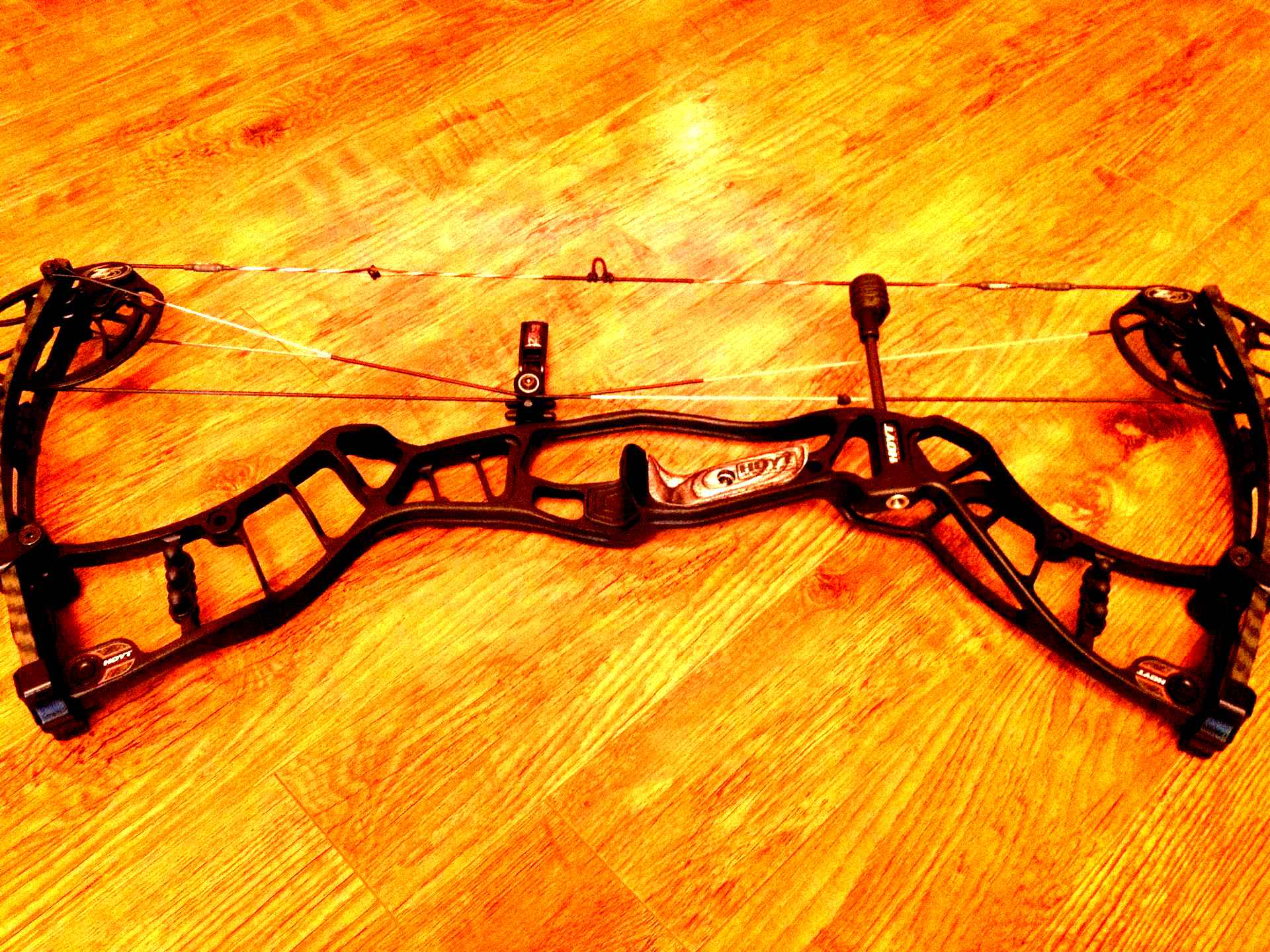 Hoyt Carbon Matrix RKT