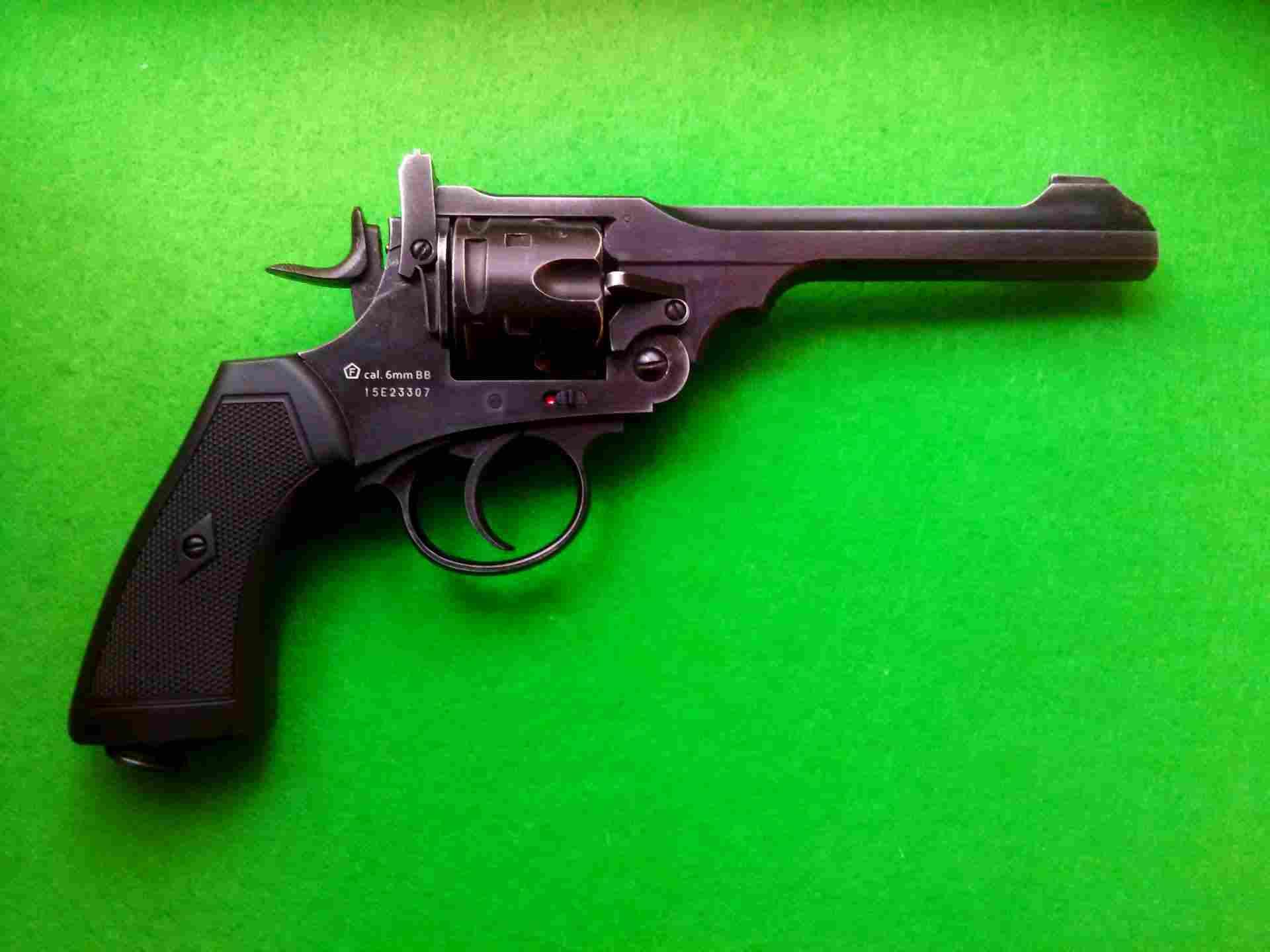 Cal 4.5 mm. .455 Webley. Кольт 18. Сэм Кольт. Webley MKVI ww1