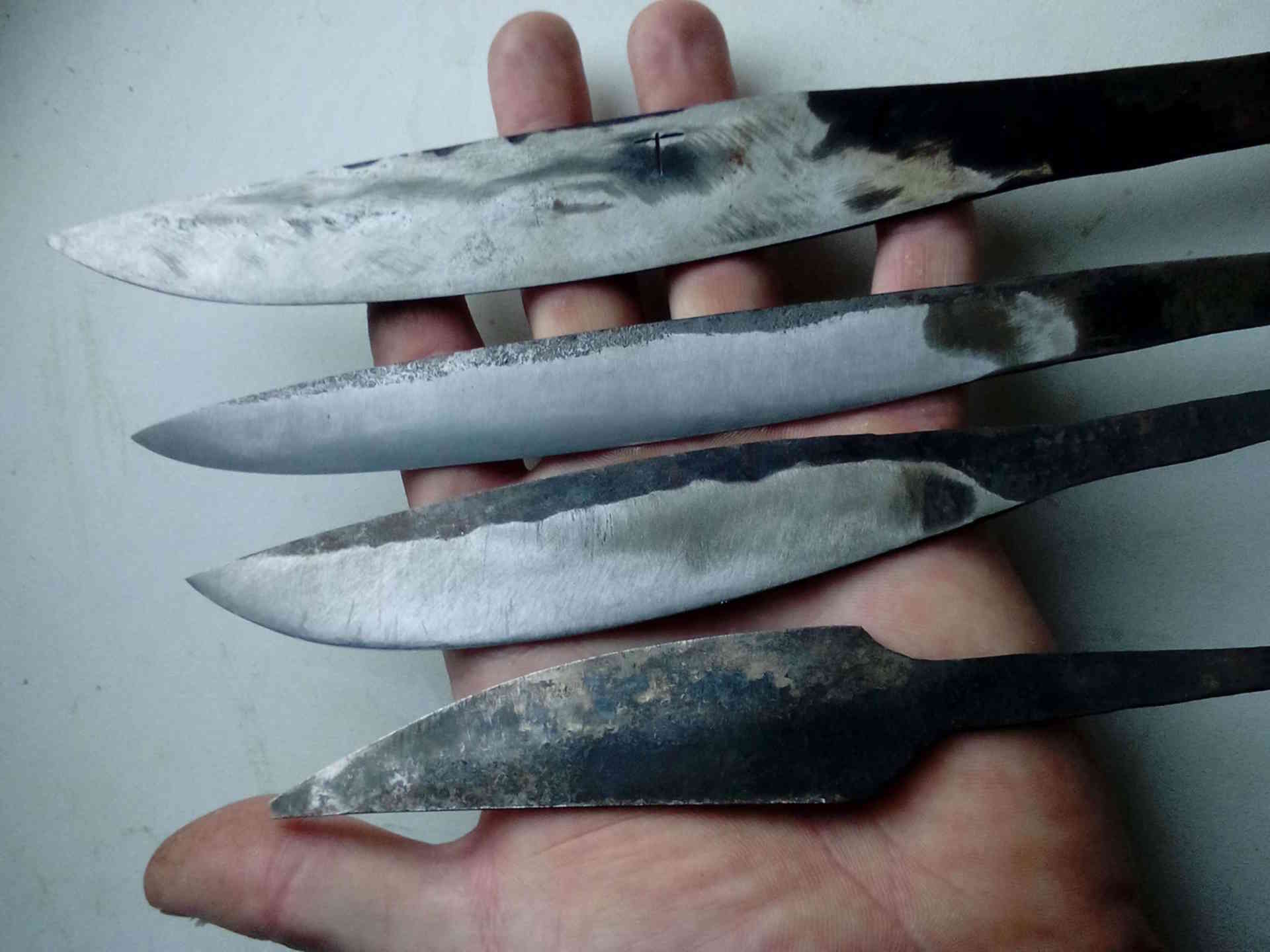 якутский нож форма и заточка. нож якут заточка. франшиза заточке ножей. угол заточки якутского охотничьего ножа. якутский нож для правши.