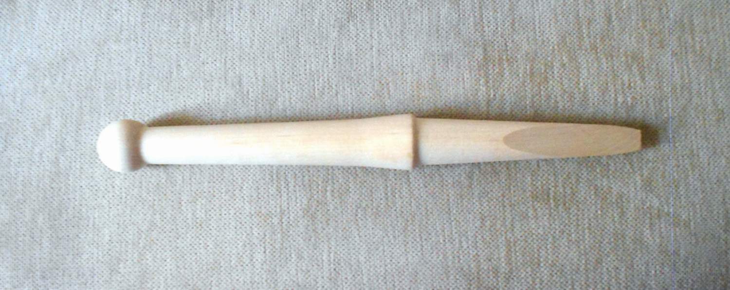 черенок дерев. черенок меньше лопаты. черенок для снеговых лопат с тулейкой ф 36мм. для лопат 3,2х100см с v-обр. ручка для лопат 40мм (о0249).