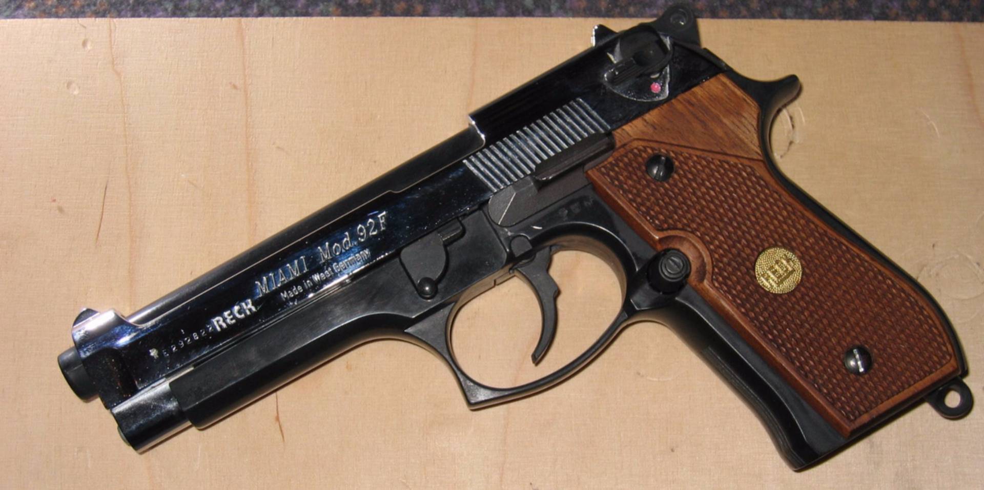 Agent reck 9 мм револьвер сталь. Reck mod pp газовый. Reck government 35gs. Reck chief special mod. Reck perfecta fbi 8000 8 мм.