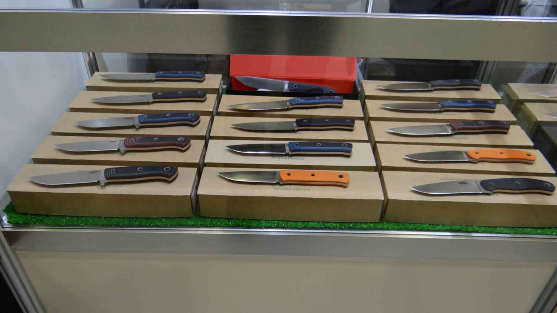 Магазин ножей в Питере. Магазины ножей в СПБ. Ножевые магазины в СПБ.