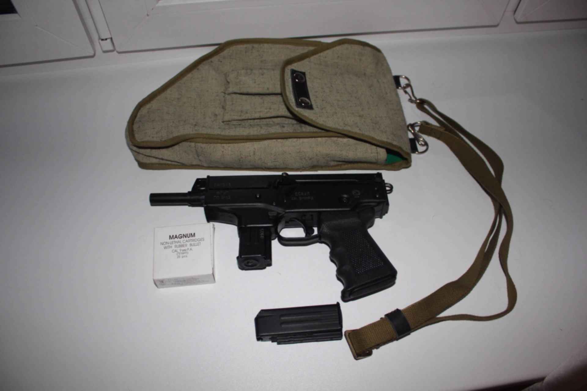 вика есаул. 9р. пкск 9х17. пдт 9т ствол. есаул комплект.