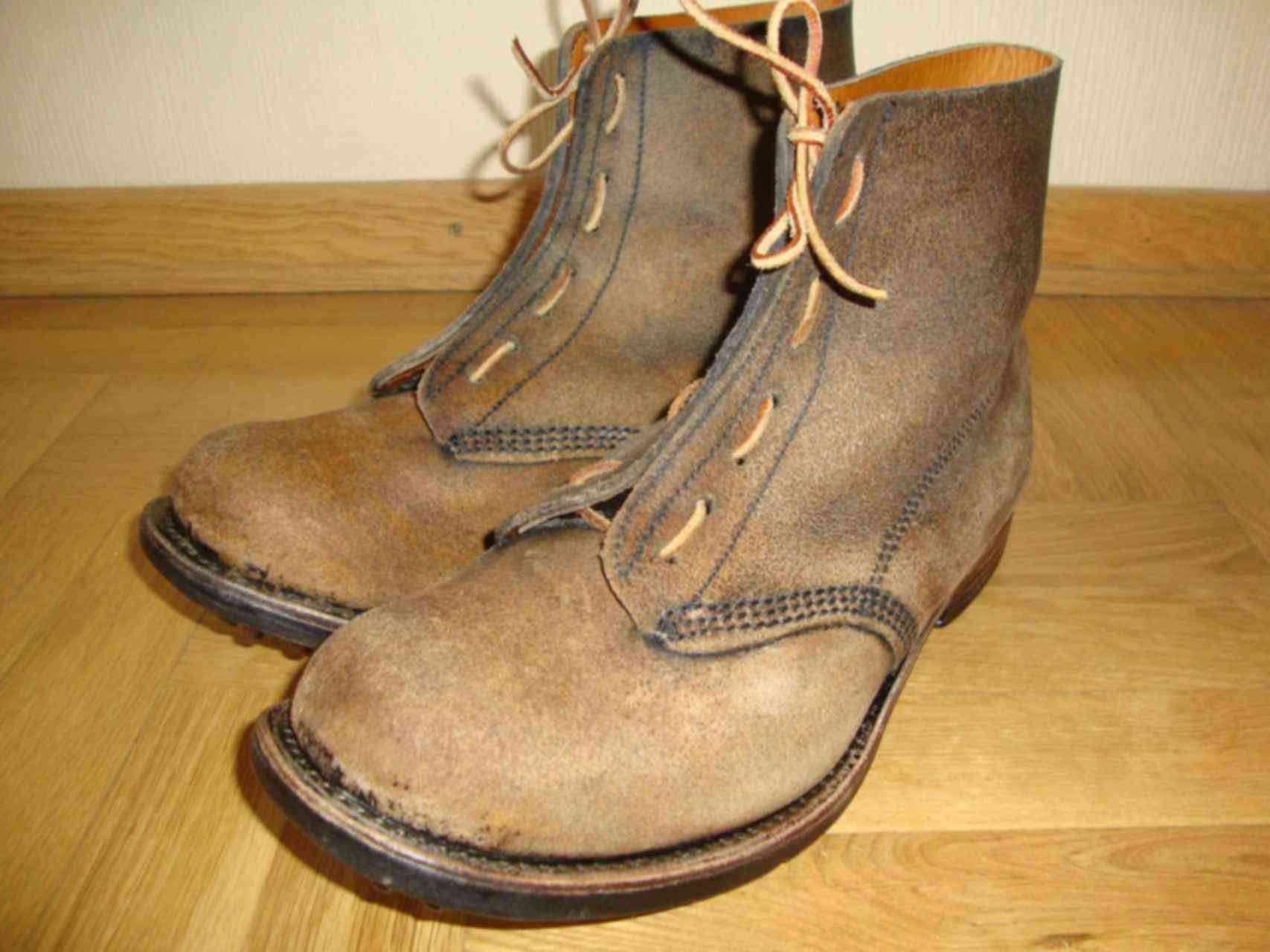 Советские кожаные ботинки