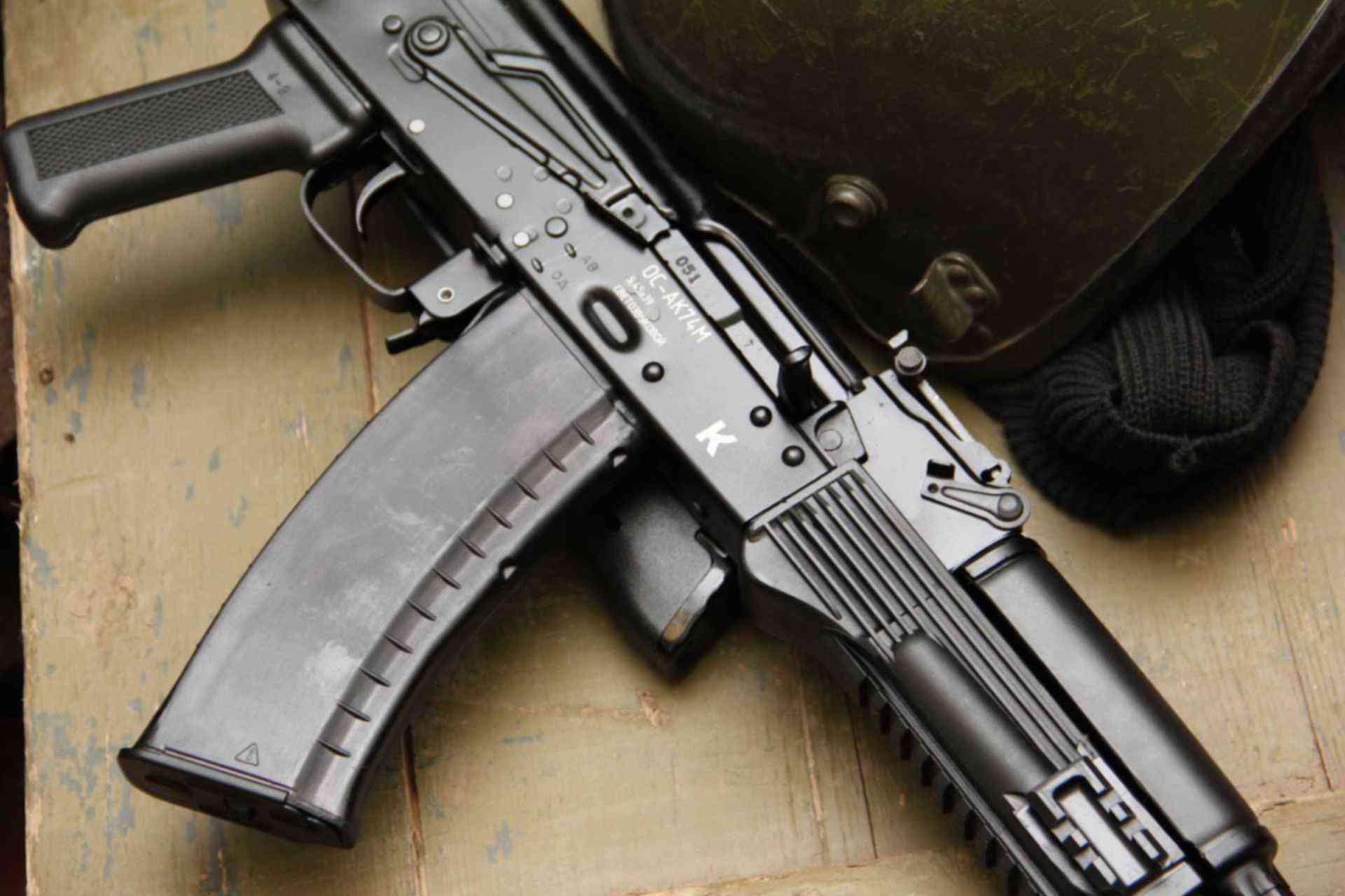 Травматический автомат. Травматический AK-74. АК 74м. Травмат Калашников. Травматический автомат Калашникова 74.