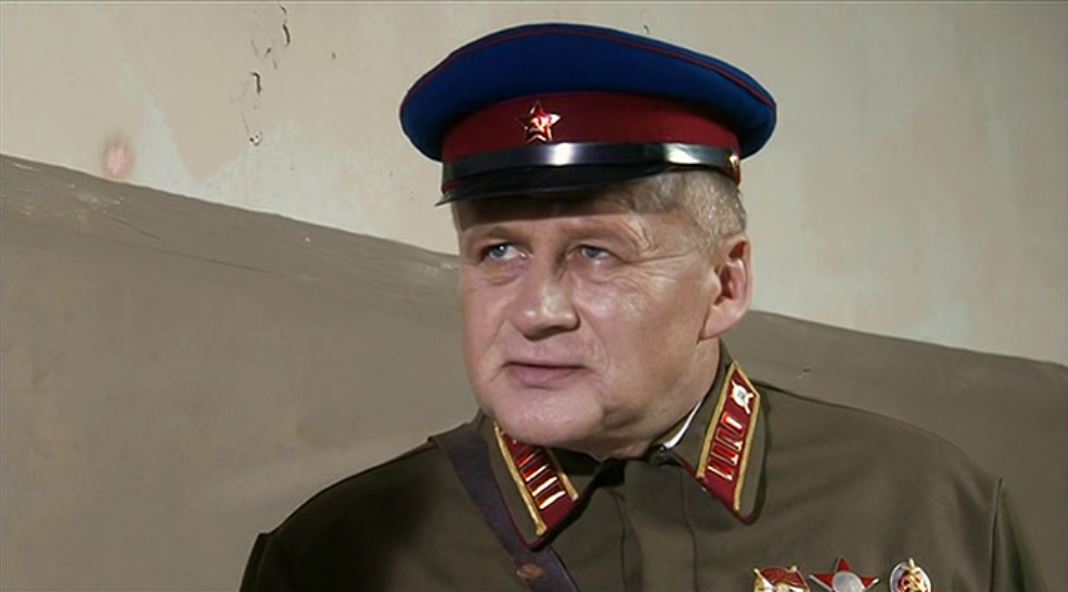 сухов е. плакаты коллаборационистов. документ о создании смерша. смерш задание сталина. отдел контрразведки смерш документ.