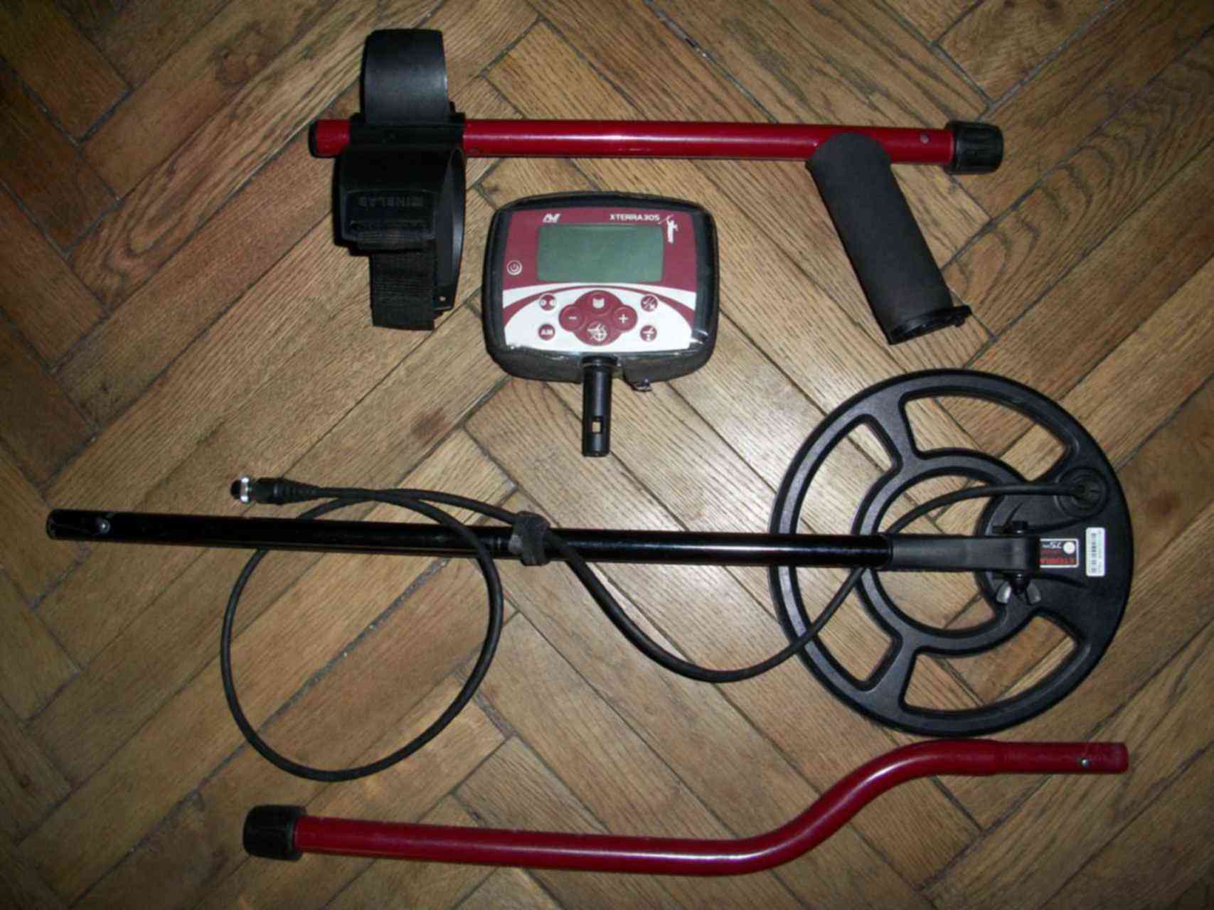 Металлоискатель икс терра. Минелаб 305 х. Минелаб 305 х. Металлоискатель минелаб х терра 505. X terra 505.