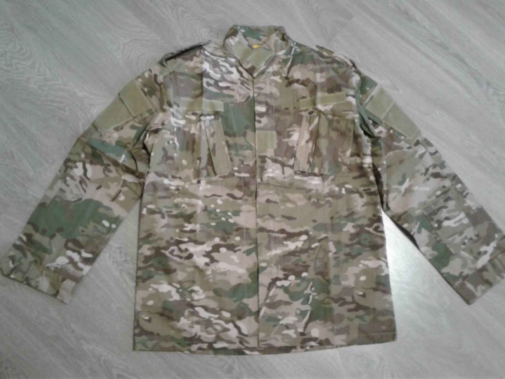 Китель костюм мультикам. Военная форма иконка. Пиджаки зеленые без фона. Софтшелл мультикам. Calioppe пиджак мужской хаки.