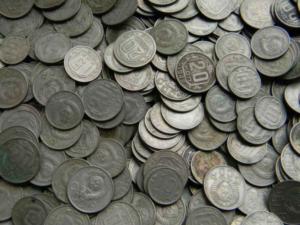 Купить много монет. Монеты. Монеты СССР. Старинные советские монеты. Деньги СССР монеты.