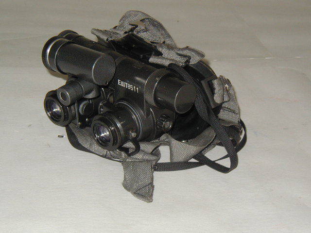 Пнв квакер 1пн63. Ночные пассивные очки. Очки пнв goggles night vision. Очки ночного видения найт вижн. Очки ночного видения альфа.