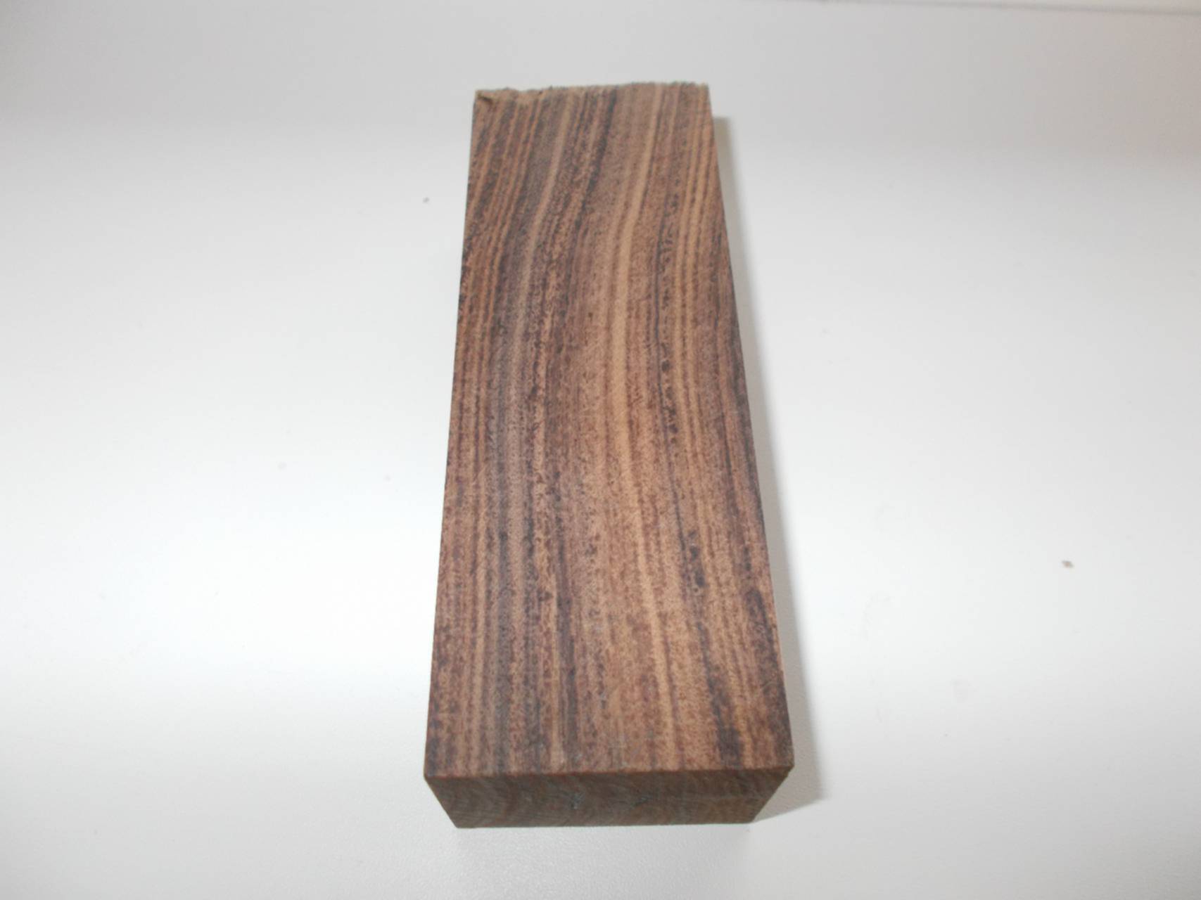Ятоба древесина