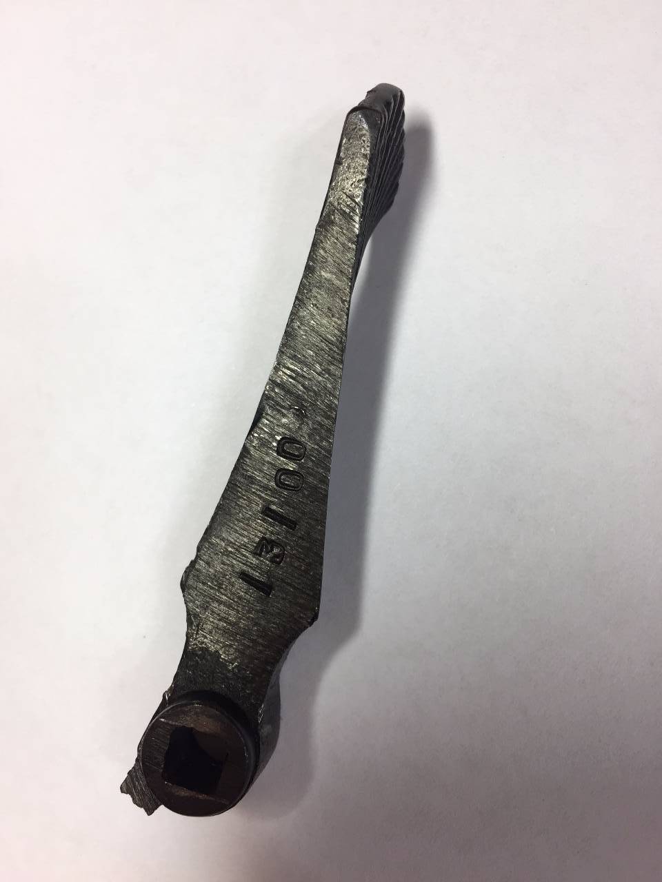 Ключ для вилки drc pro fork cap wrench wp 35mm orange, d59-37-173. Спец ключь для вмт альмера. Верхний ключ. Ключ для затягивания гаек. Рычаг пружинного затвора стоимость.