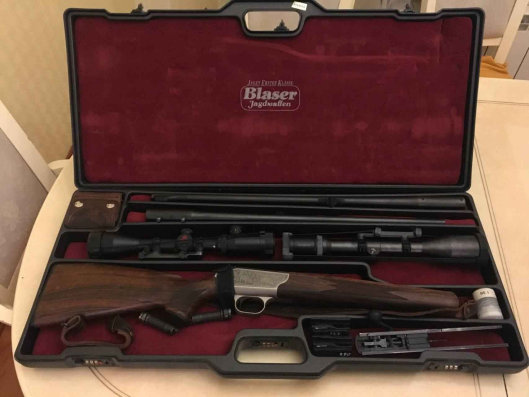 Карабин блазер. Карабин Blaser r93. Blaser 93 со сменными стволами. Кейс Blaser s2.