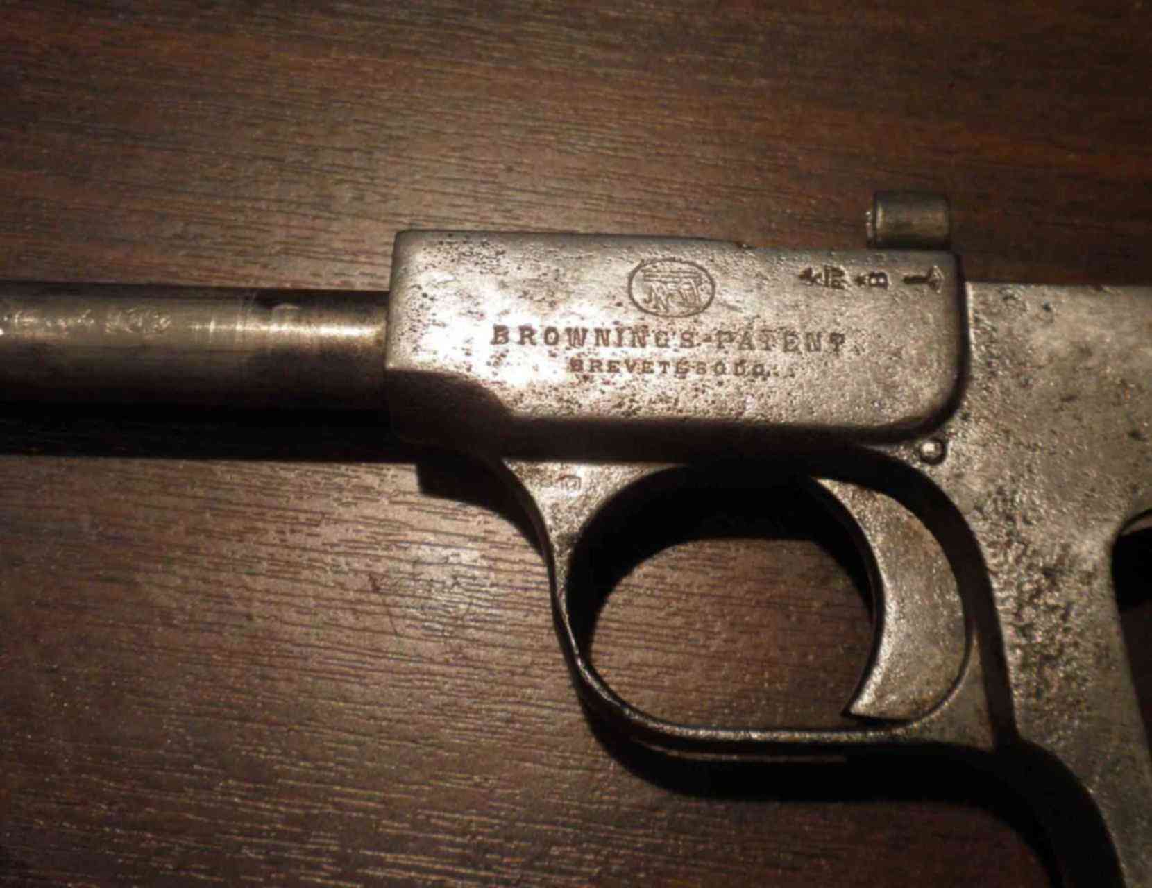 Browning перевод. Browning 1900 ММГ. Browning m1900 Люкс. Браунинг 1900 СХП. Браунинг 150489.