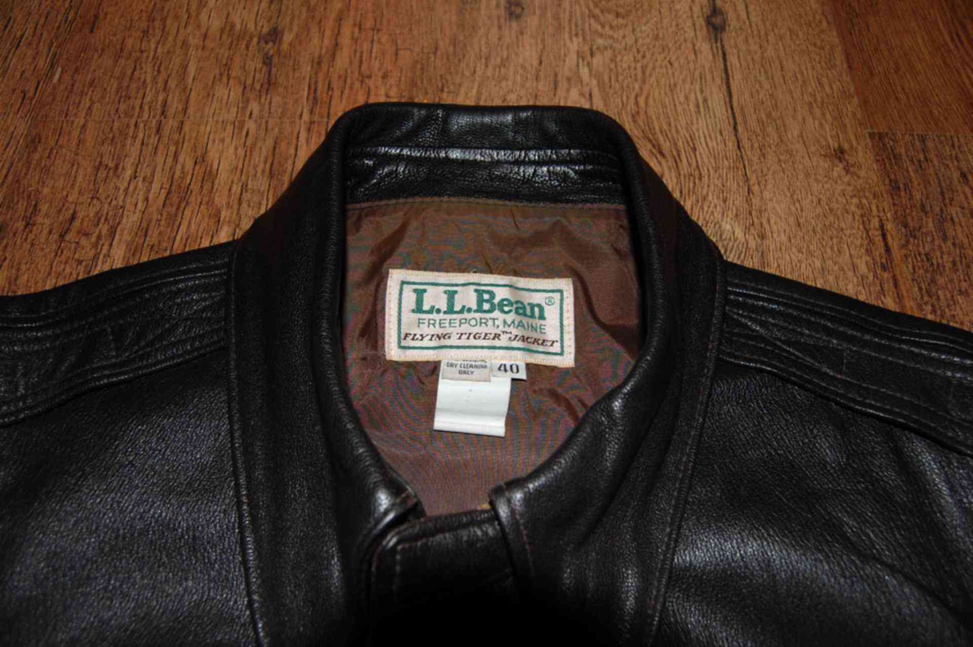 L l производитель. Ll Bean кожаная куртка. Качество кожаных курток llbean. Ll Bean a2.