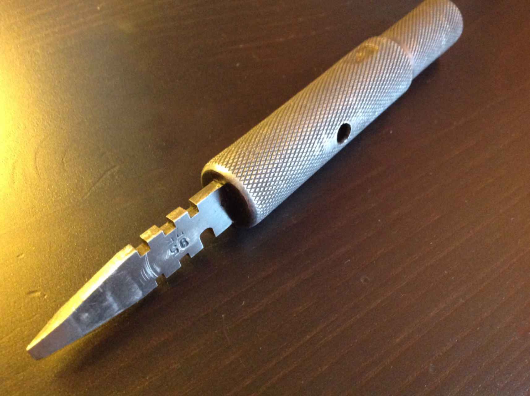 Винтажные отвертки. Оружейная отвертка. Оружейная отвертка. Оружейная отвертка ссср. Отвертки для оружейника.