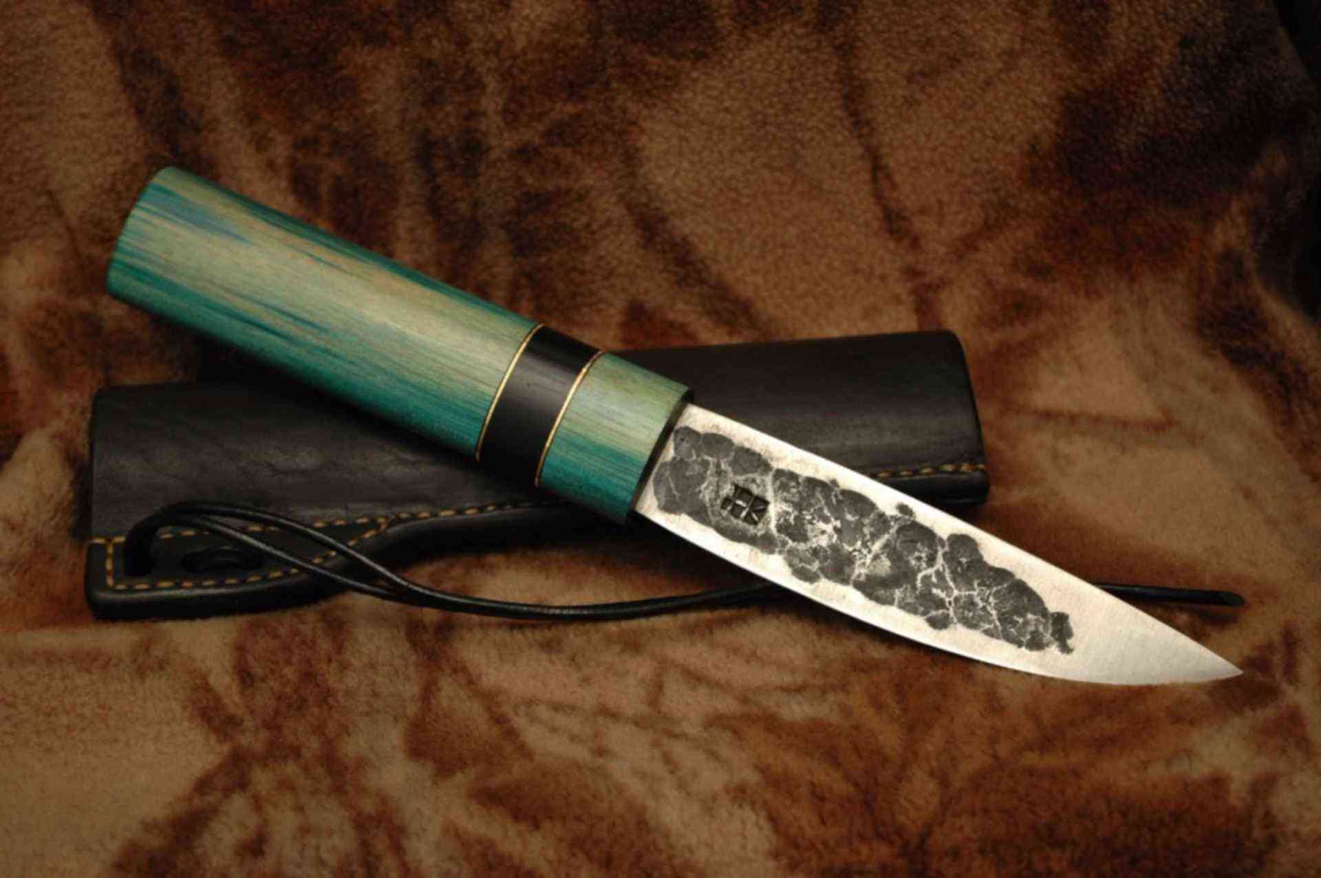 Якутские клинки. Якутский нож якутских. Рукоять якутского ножа. Нож Якутский Таёжный.
