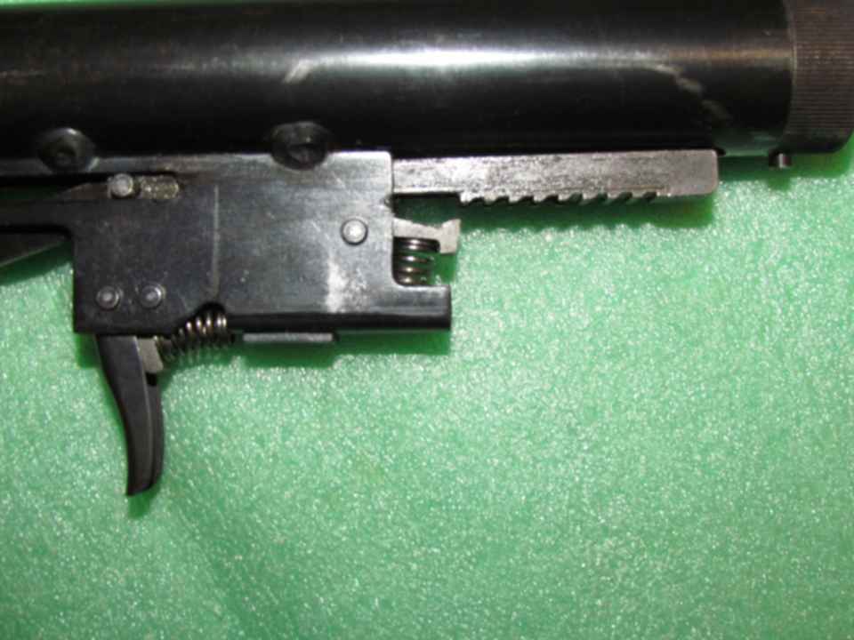 Задник мр 512. Курок винтовки мр 512. Спусковой механизм baikal мр 515 доработка. Как снять с предохранителя воздушку. Как снять с предохранителя воздушку.