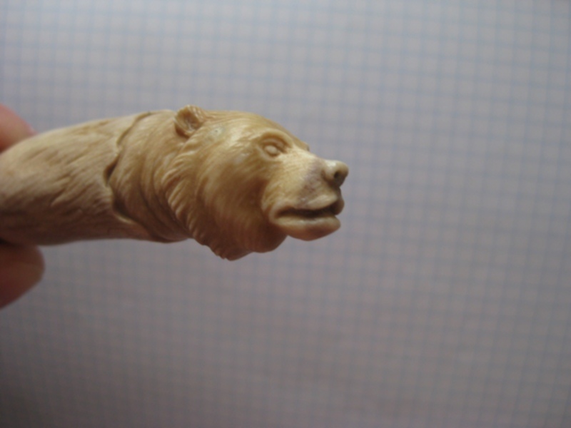 Поэтапные процессы , Ескизы Дерево, Резное дерево, Медведь