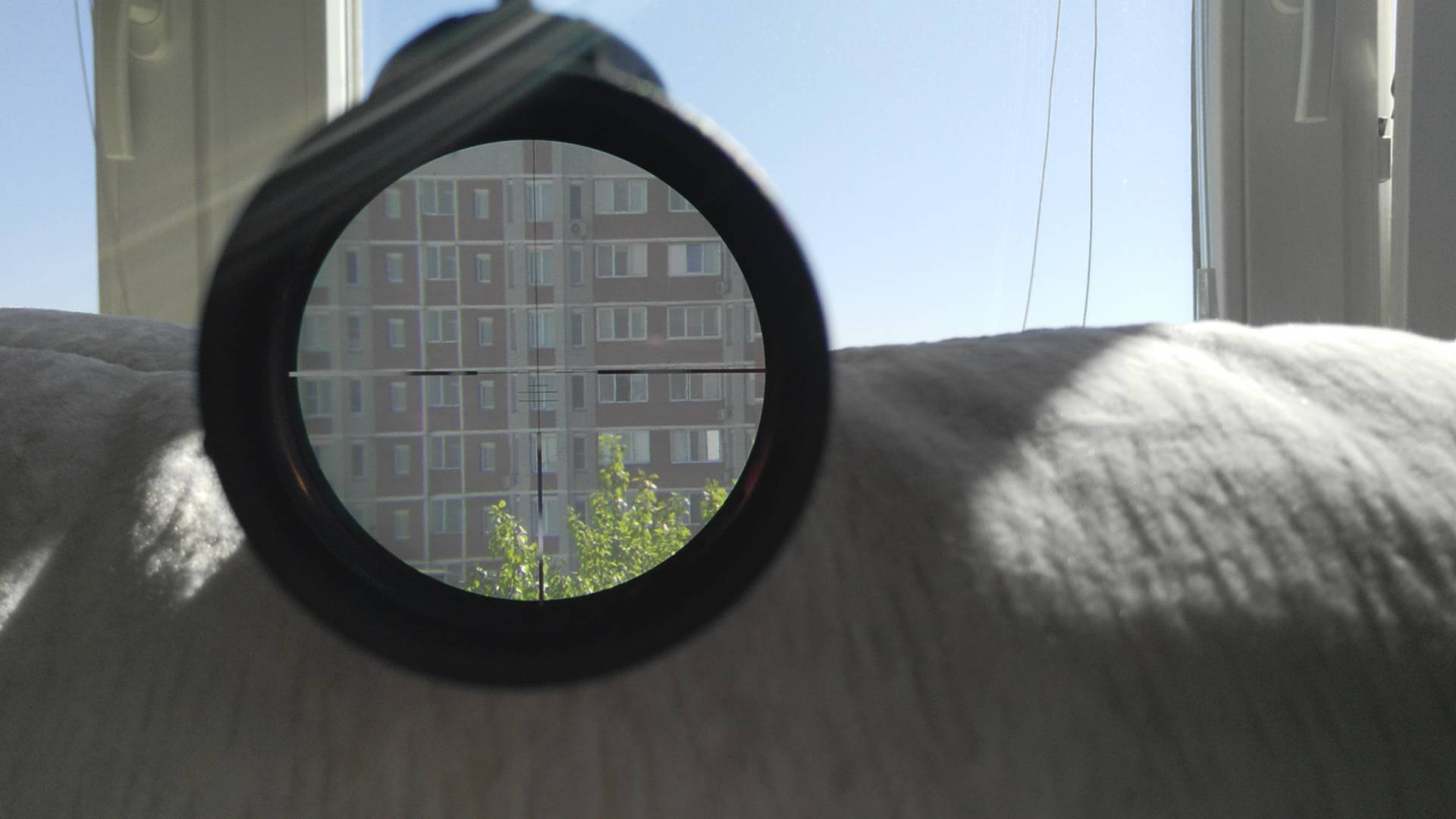 зрительная труба bresser lcd spotter. 10 – 15 крат на фото. лупа для просмотра растровой точки. бинокль celestron skymaster 25x70. бпц 15х50 tem.