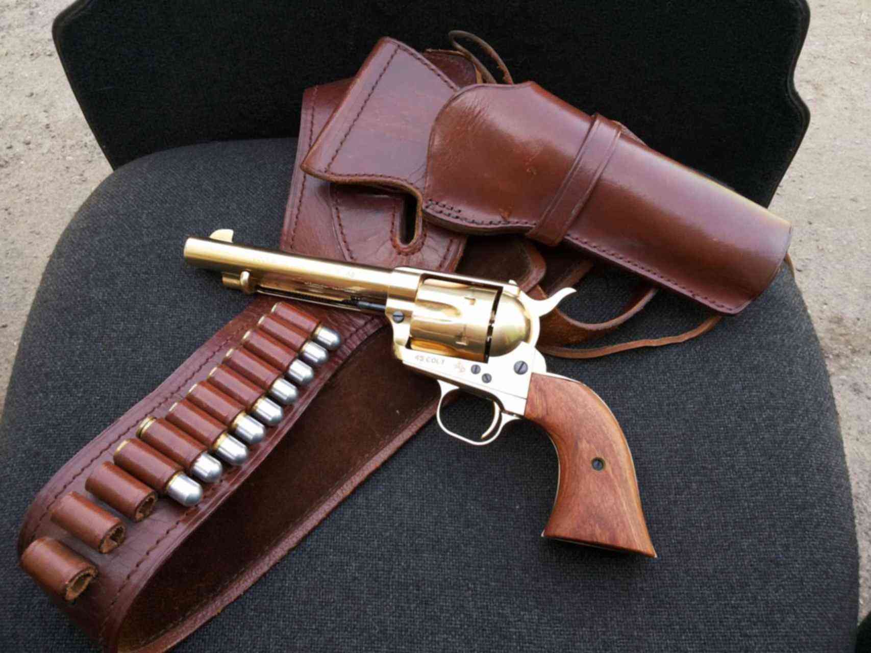 Colt Single Action Army 45 кобура