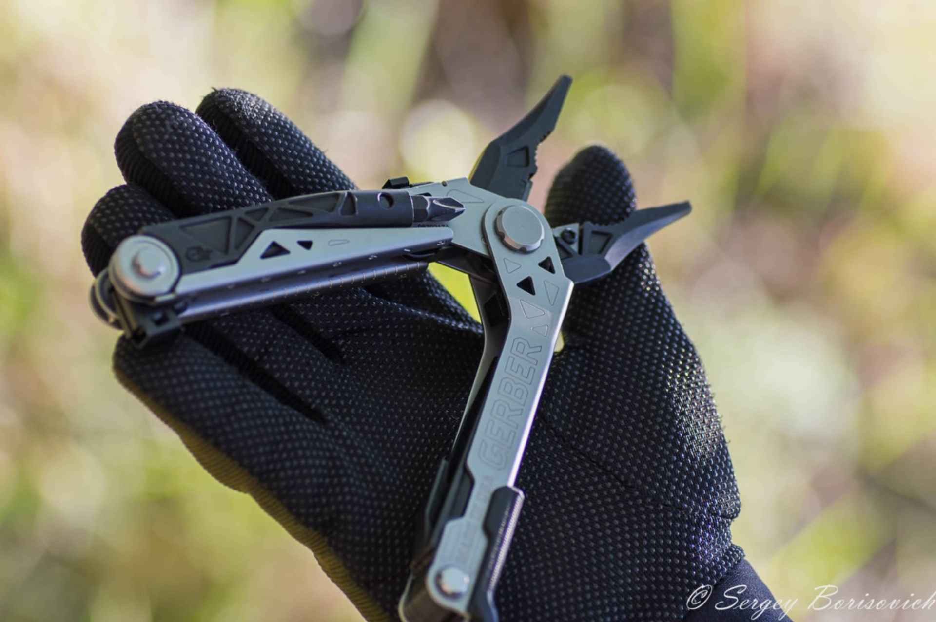 Android multi tool mt6789. Мультитул Gerber Center-Drive. Мультитул bg Gerber. Мультитул Нокс. Мультитул Berger с битами.