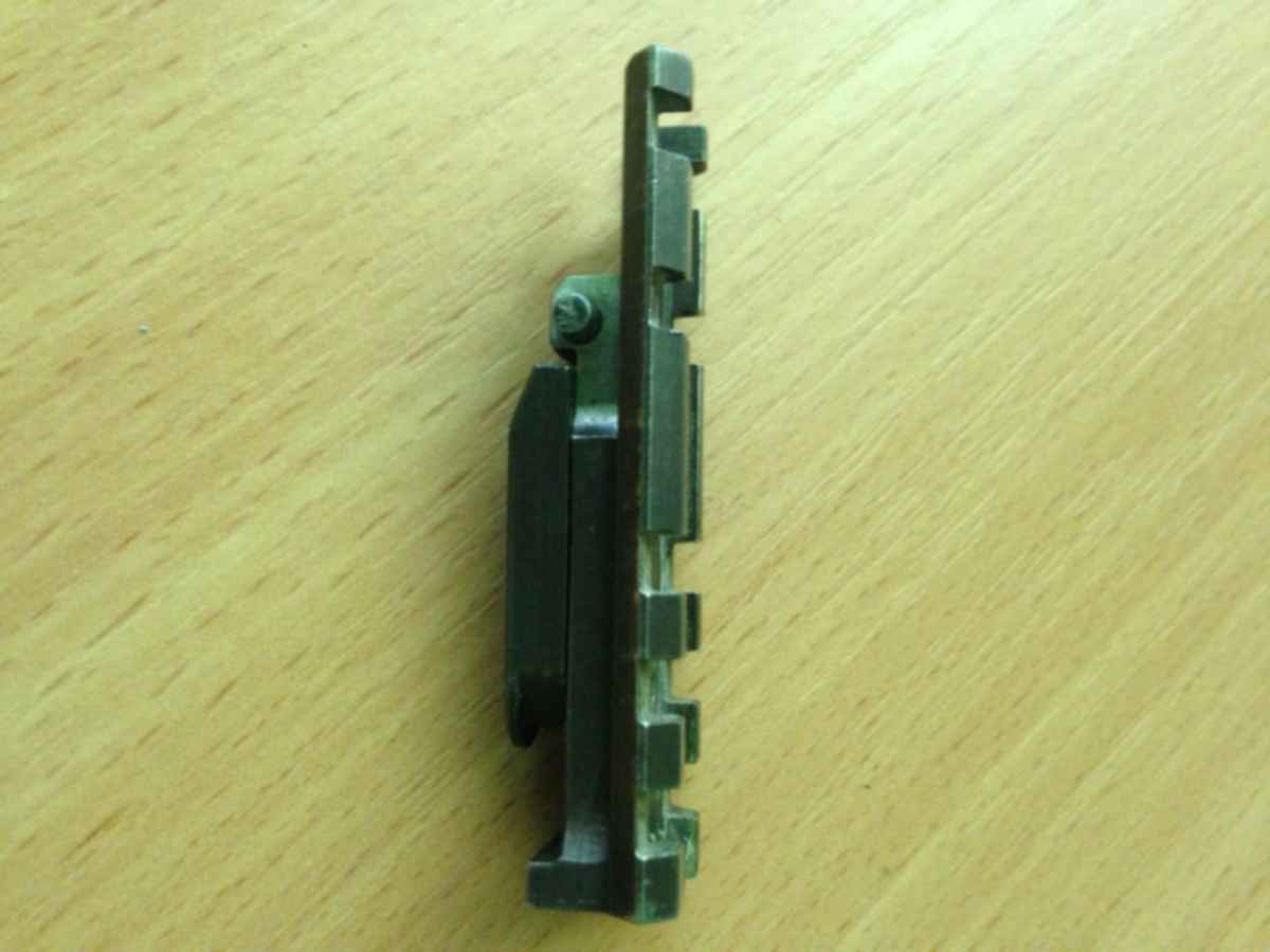 Скс планка боковая для прицела. Планки на скс. Скс 1952 боковая планка заводская. Планки на скс. Планка эст боковая скс.