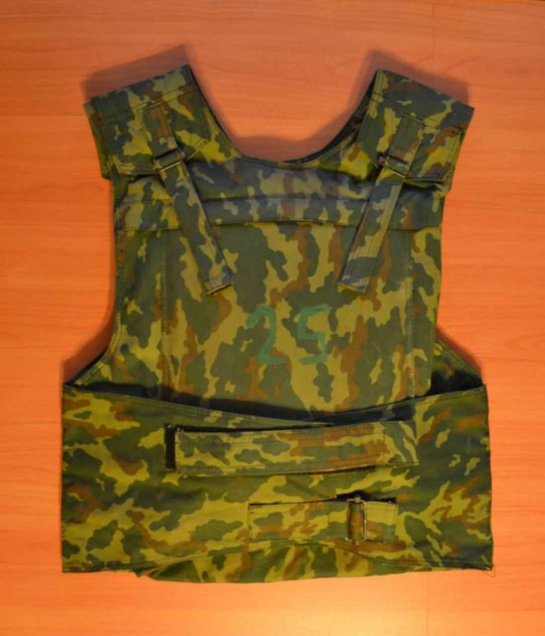 Кираса универсал. Бронежилет «кираса-универсал сн» (модель бр 2-1л). Бронежилет кираса 3м. Бронежилет кираса универсал. Бронежилет кираса 3м.