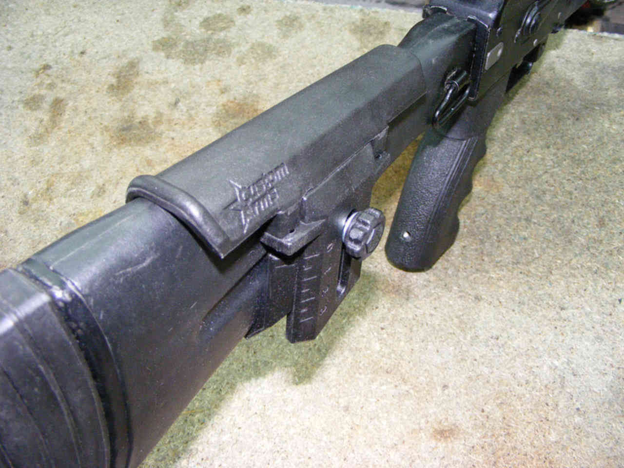 Нескладной приклад на ак47 tokyo marui. Щека на приклад ак эво. Щека на ак. Рамочный приклад на сайгу. Подщечник tg3.