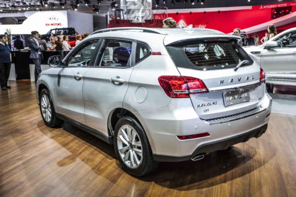 Отзывы о хавал. Haval h6 2. Haval h2 2016 МТ. Навал р2.