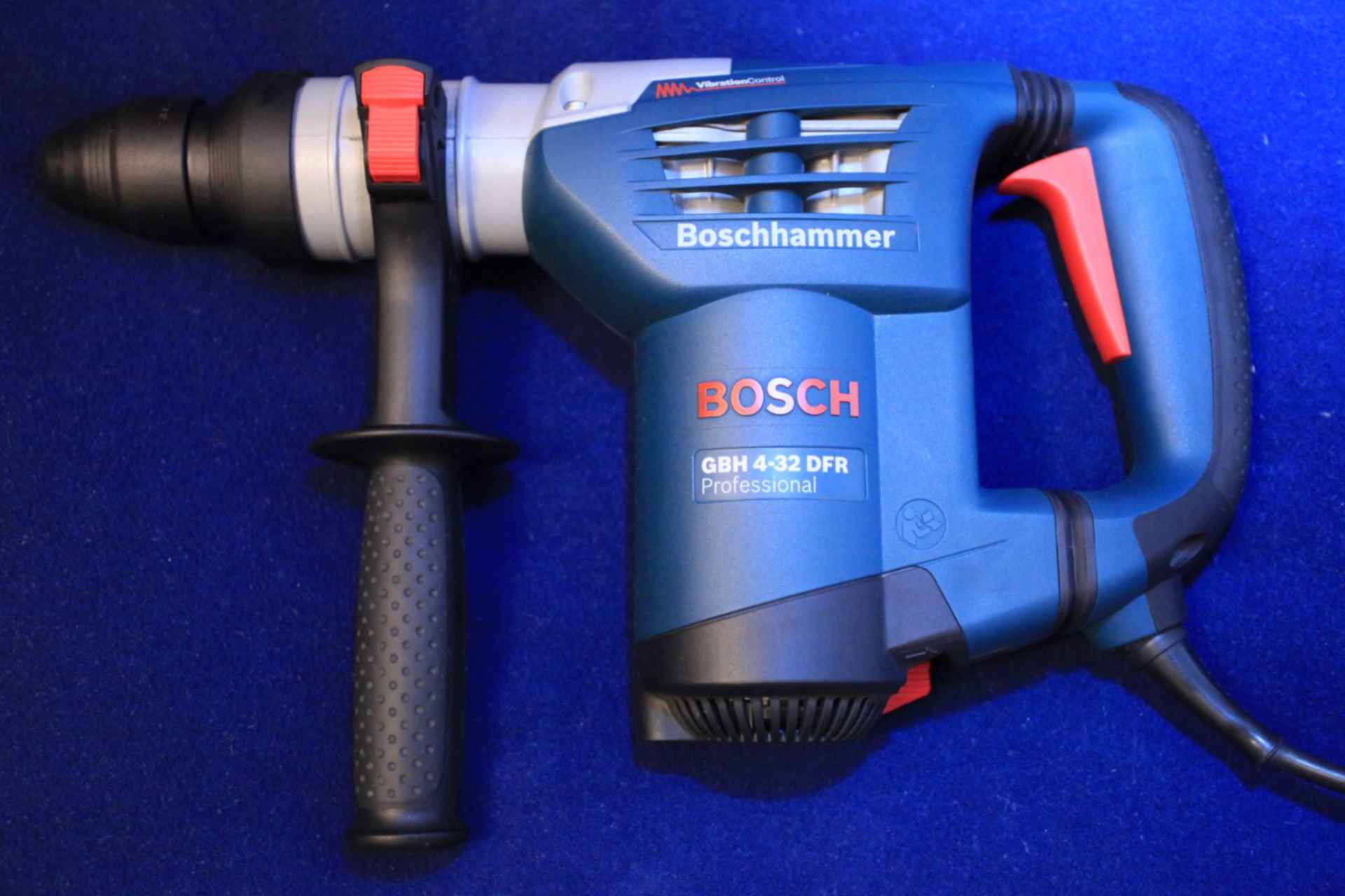 Со 32 4. Bosch GBH 4-32 DFR. Перфоратор сетевой Bosch GBH 4-32 DFR L-Boxx (5 Дж) 24 н·м. Электроперфоратор GBH 4-32 DFR. Перфоратор Bosch GBH 4-32 DFR.