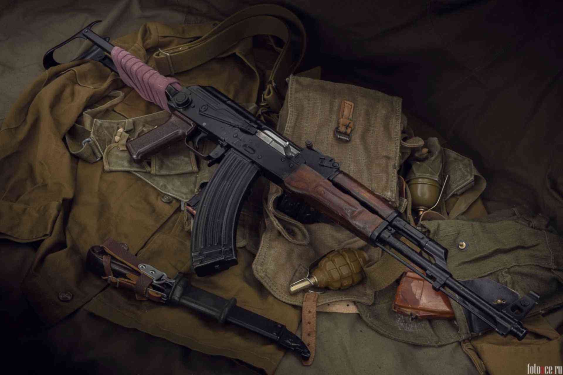 Ак 47 коллаж