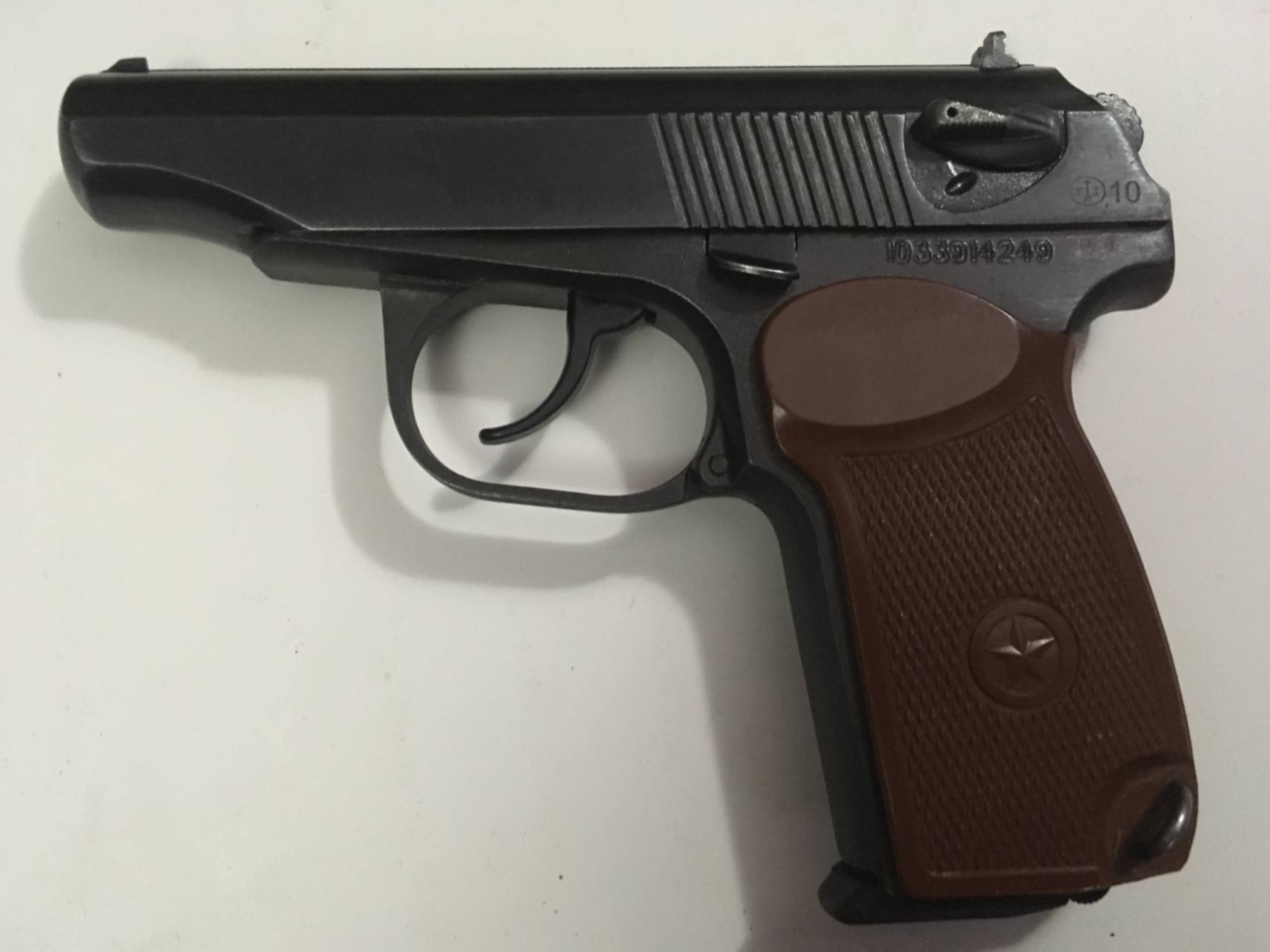 Иж-79-9т 9 мм. Пм иж 79. Емкость магазина макарыча. Макарыч 7 класса. Емкость магазина макарыча.