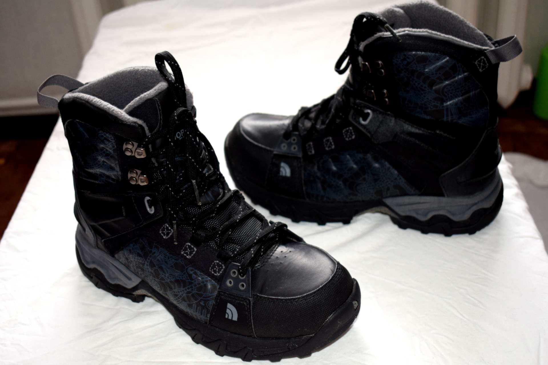 Ботинки соломон 8. Зимние ботинки на меху wrangler greensboro, черные (30581). Продам зимние ботинки. Сапоги мужские tecnica мембрана. Продам зимние ботинки.