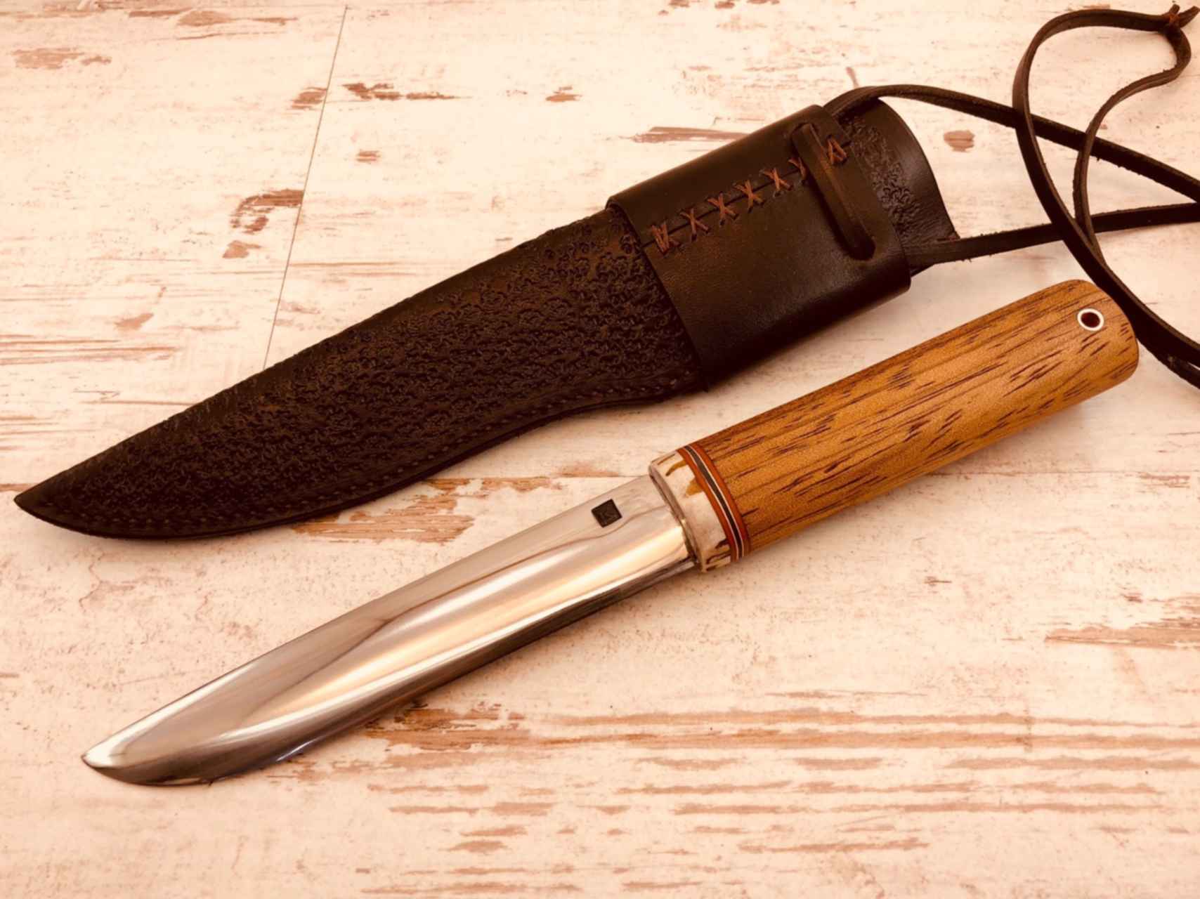 якутский нож 95х18. якутский нож средний бынах. якутский нож с огнивом. якутские мастера ножей. якутский нож тарабукина.