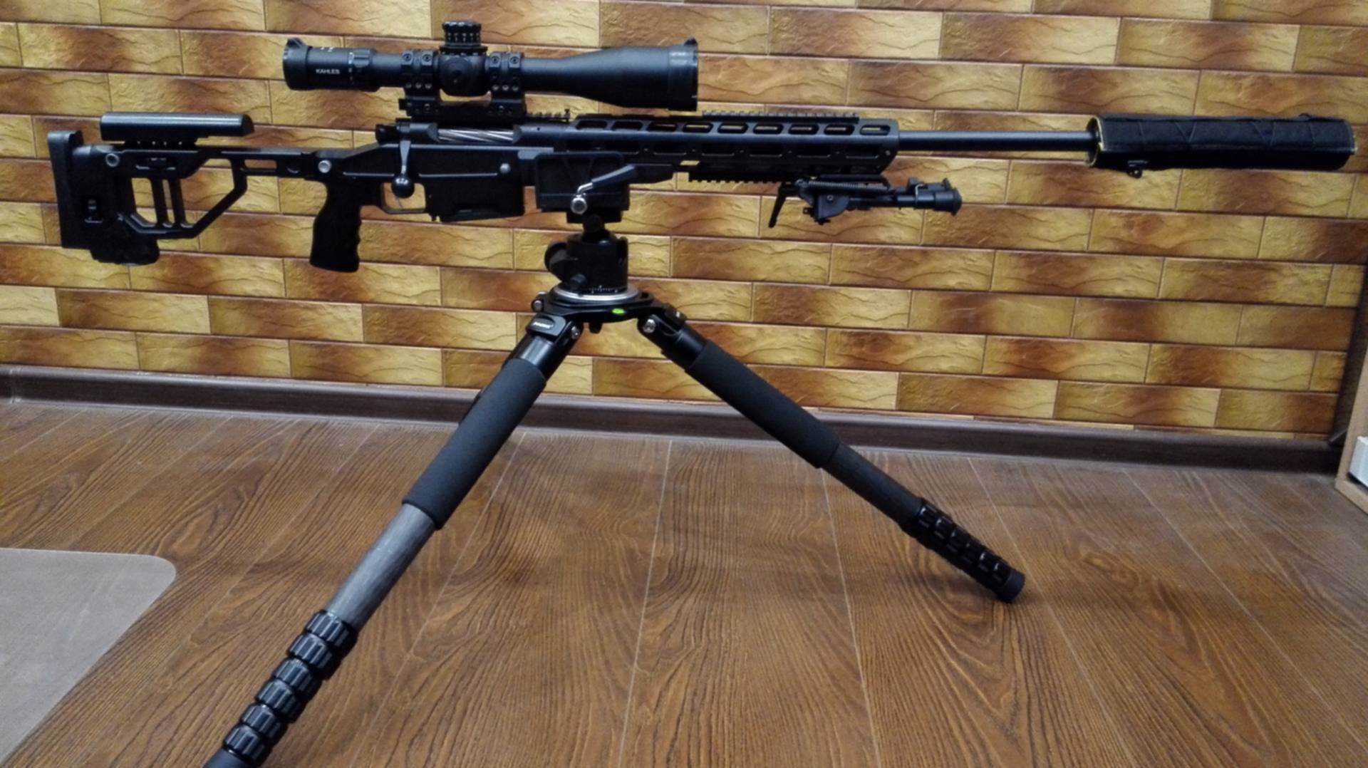 крепеж для ружья на стену.