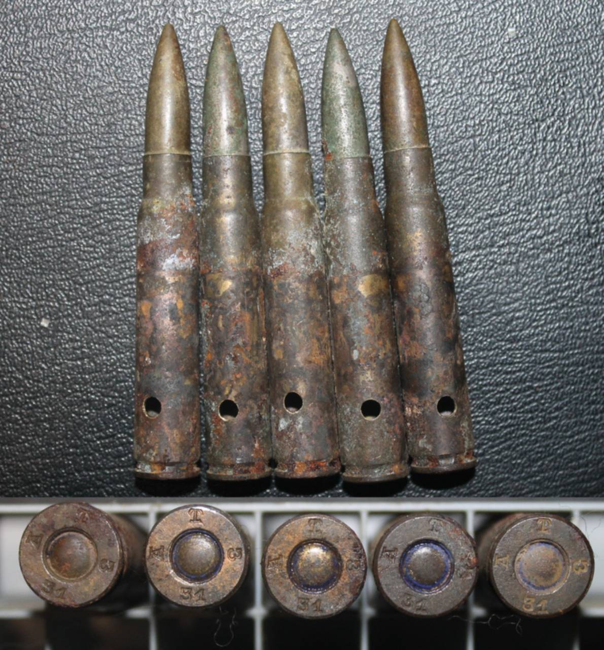 Несколько пуль. 7.92X57 мм Mauser. Патрон к34. Деревянные пули. 7.92Х57 St*.