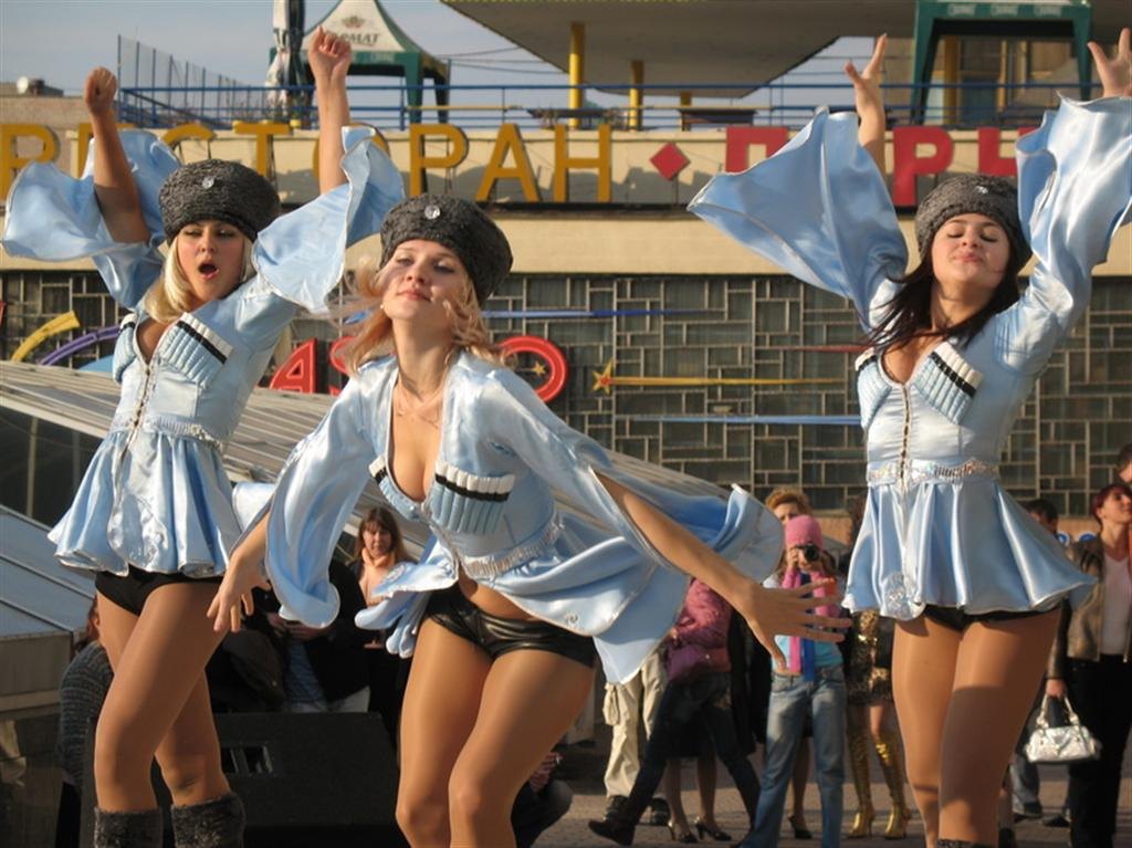 Васи нет девушки
