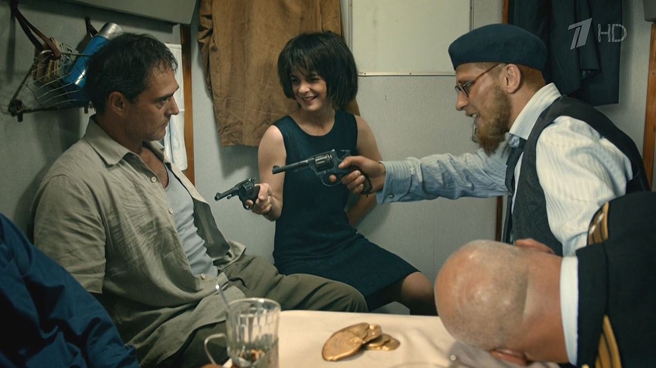 Актеры сериала гурзуф фото Oberst Freihausen 42 : Киноляпы или Да гранаты у него не той системы!