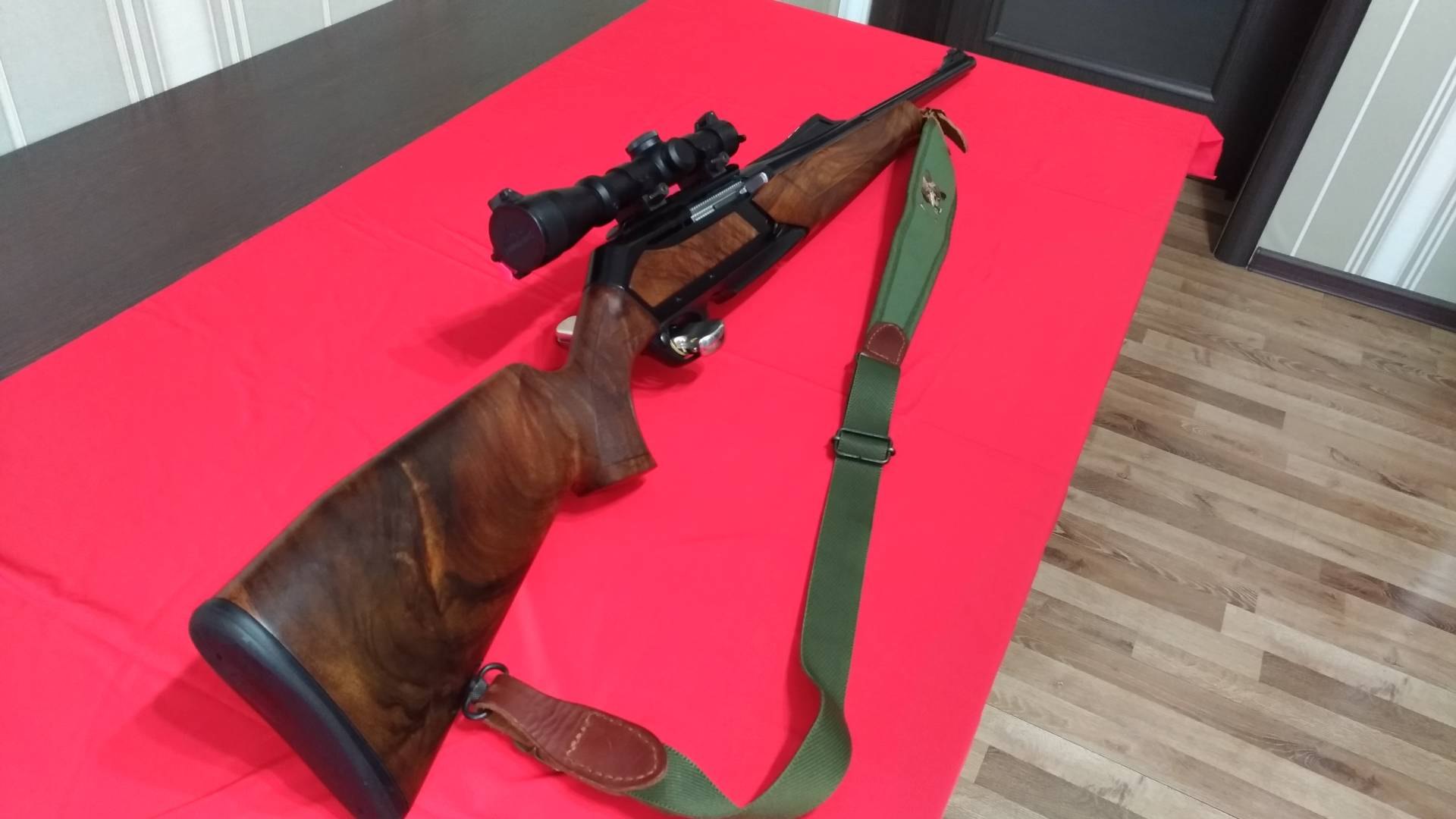 Охотничьи ружья ростов. Браунинг бар Зенит 308win. Browning Bar Zenit Prestige Wood 30-06sprg. Карабин Браунинг Марал.