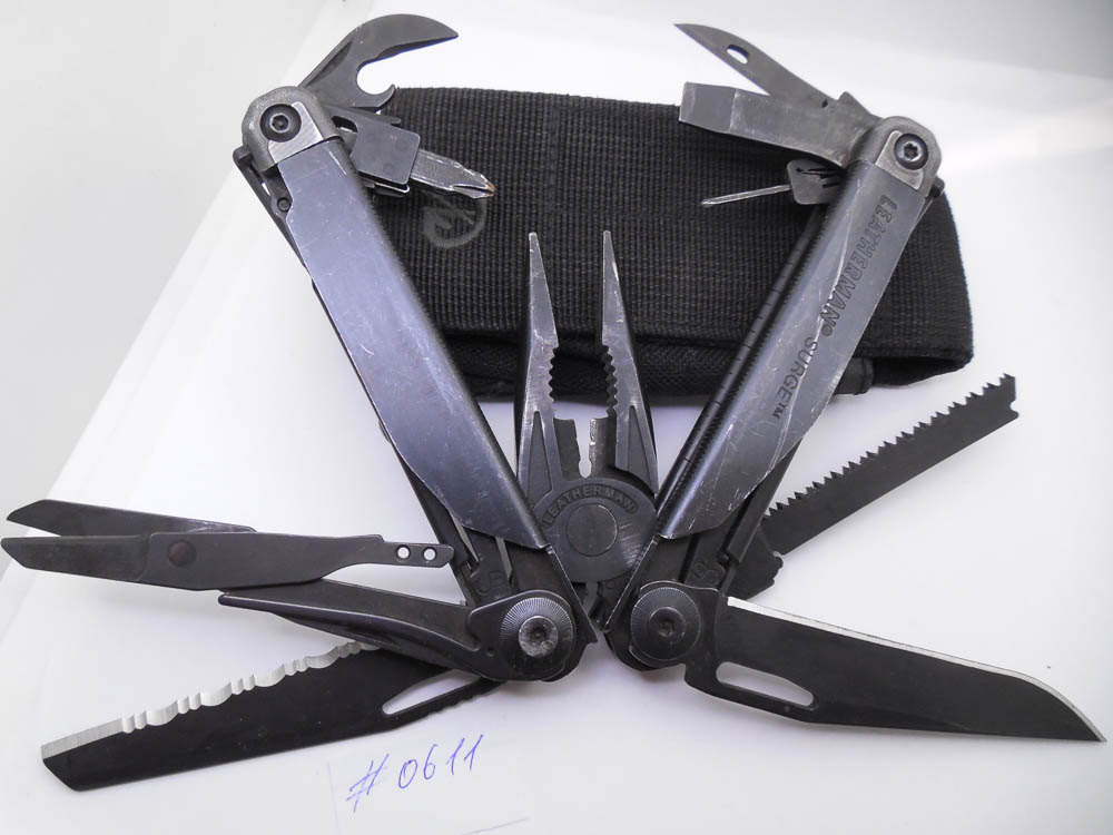 Leatherman surge