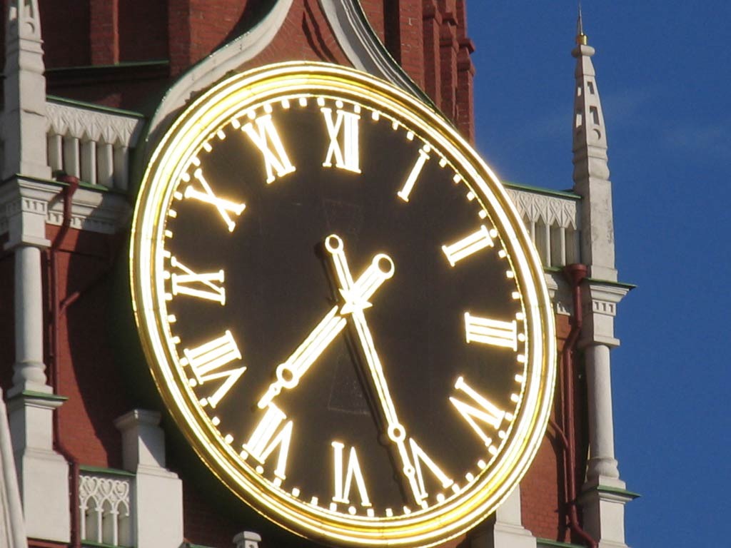 Часы кремлевской башни