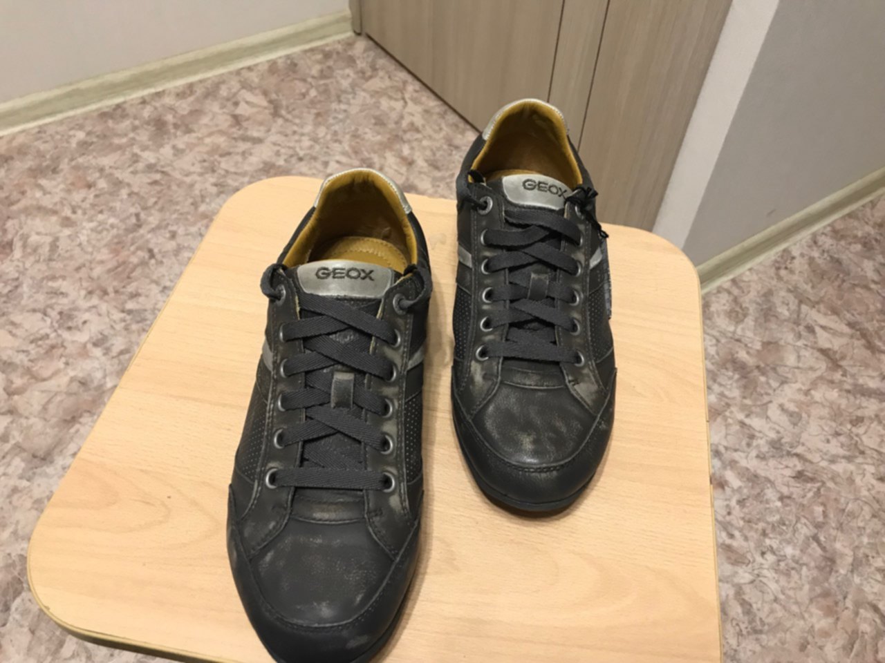 Итальянские кроссовки мужские. Итальянская обувь геокс. Геокс зимние ботинки 41 размер. Туфли итальянские черные 41 размер.