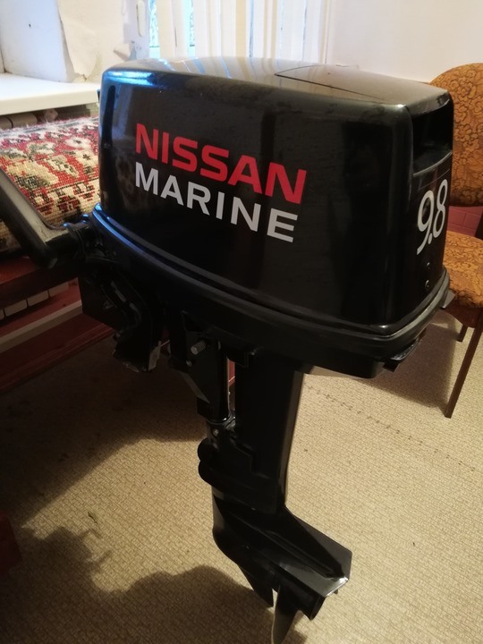 Купить лодочные моторы ниссан. Nissan Marine 9.8. Мотор Nissan Marine 9.8. Nissan Marine 9.8 2010.