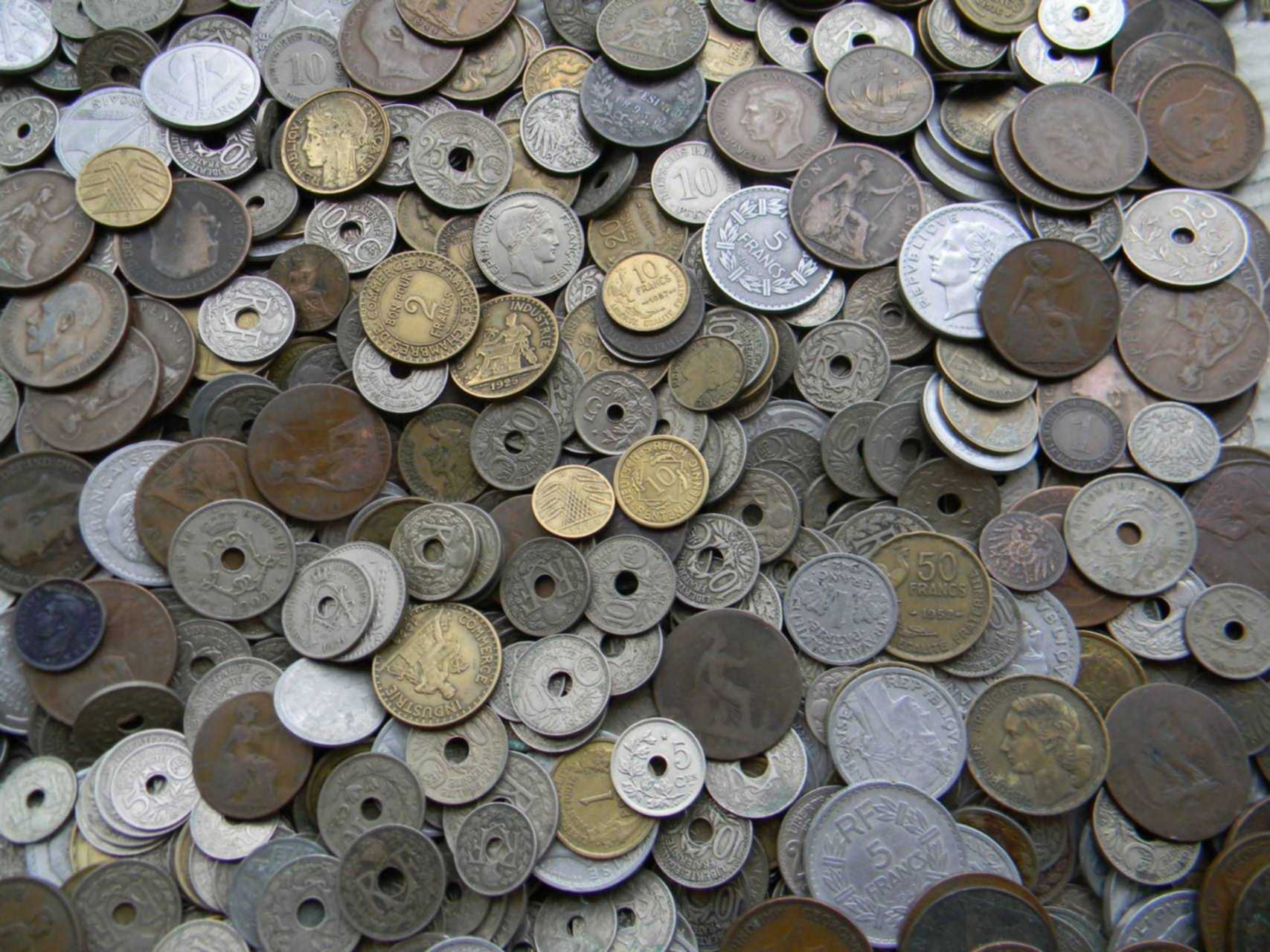 Старинные монеты Европы