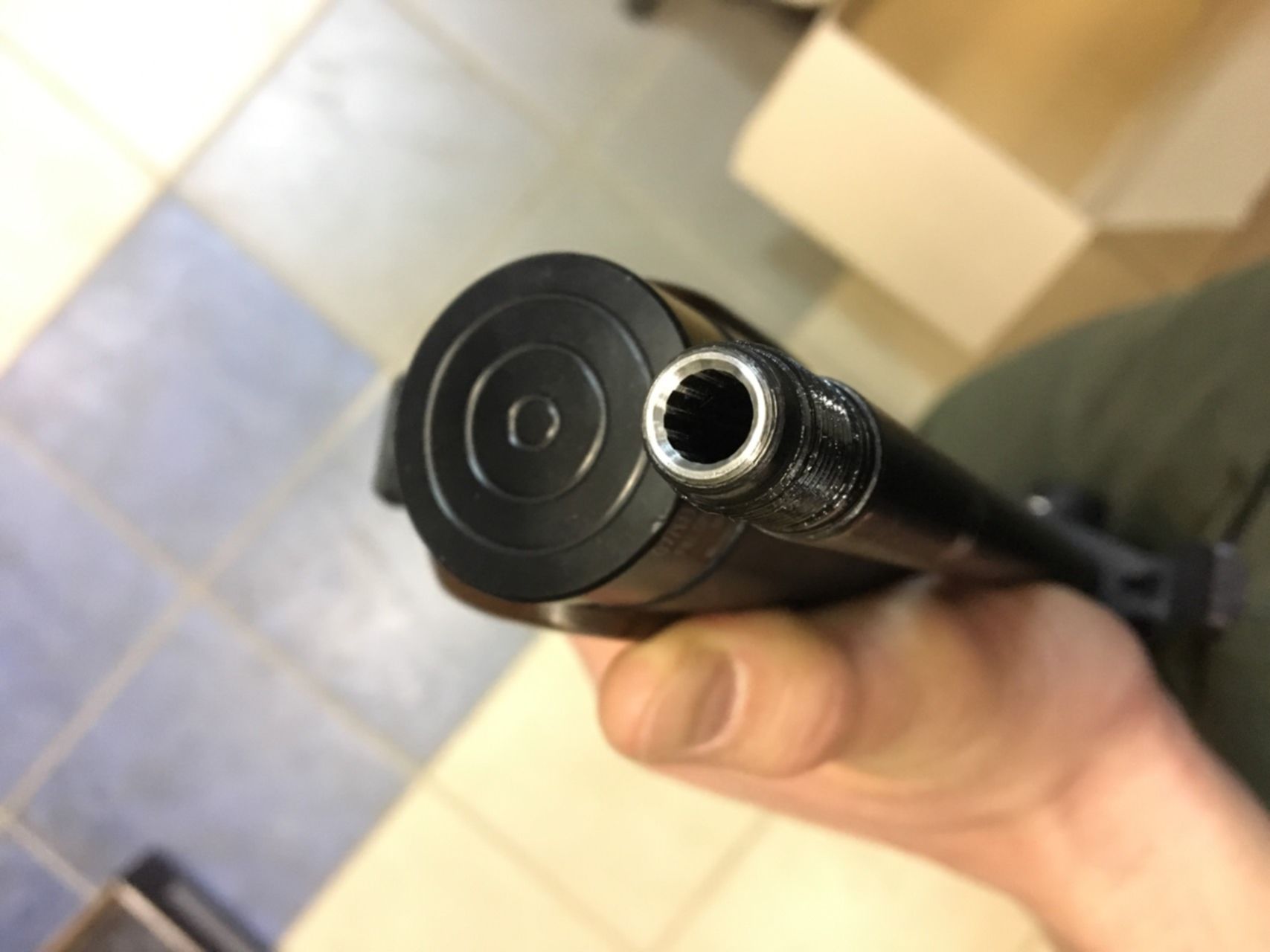 Как сделать выстрелы тише. Армейский пбс для акм 7. Беззвучна стрелять самодельными грушител. Улучшение звука в кс го. Волоконный лазерный пистолет.