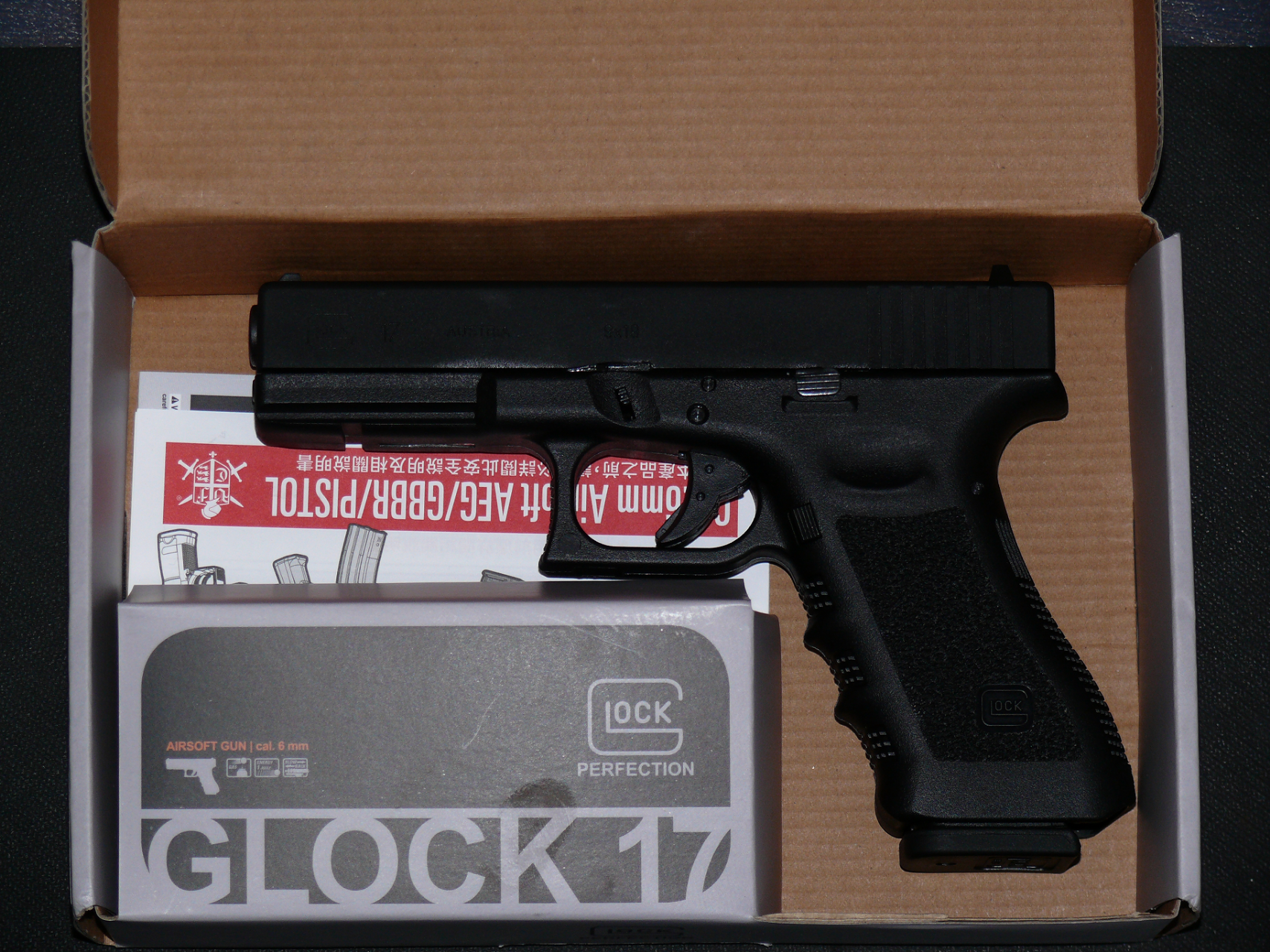 Glock gen 3. Глок 17 Gen 3 и gen5. Глок 17 ген 5. Air Soft Gun Глок 17. Глок 17 ген 5 Umarex.