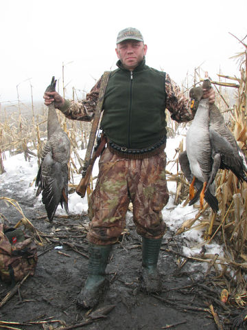 Охота на гуся 2025. Охота на гуся 2024 году. Охота на гуся в белоруссии. Весенняя охота. Охота на гуся в белоруссии.