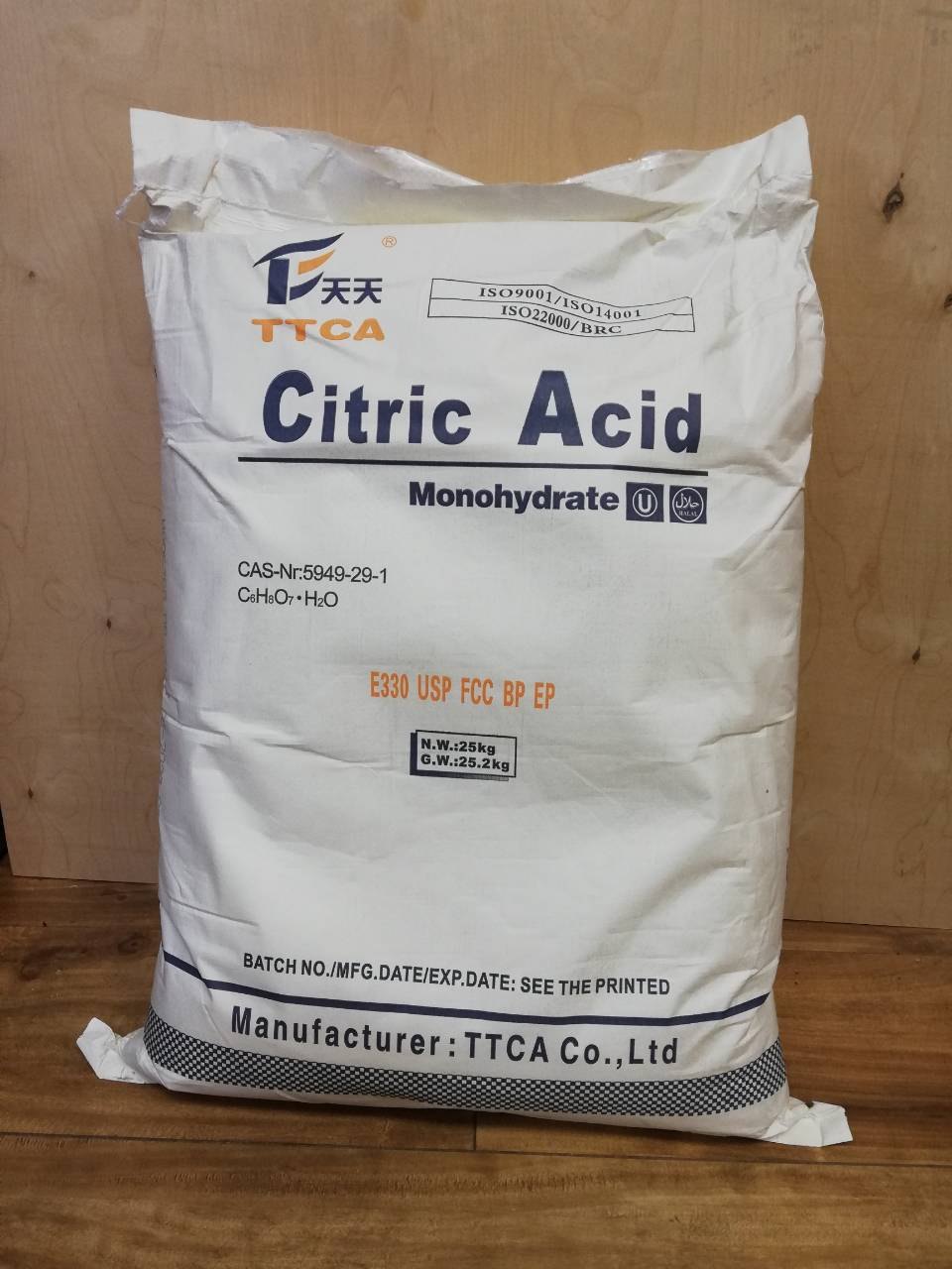 Кислота 25. Лимонная кислота citric acid 25 кг. Лимонная кислота моногидрат мешок 25кг Китай. Лимонная кислота (моногидрат) Weifang (е330). Лимонная кислота моногидрат Weifang мешки.